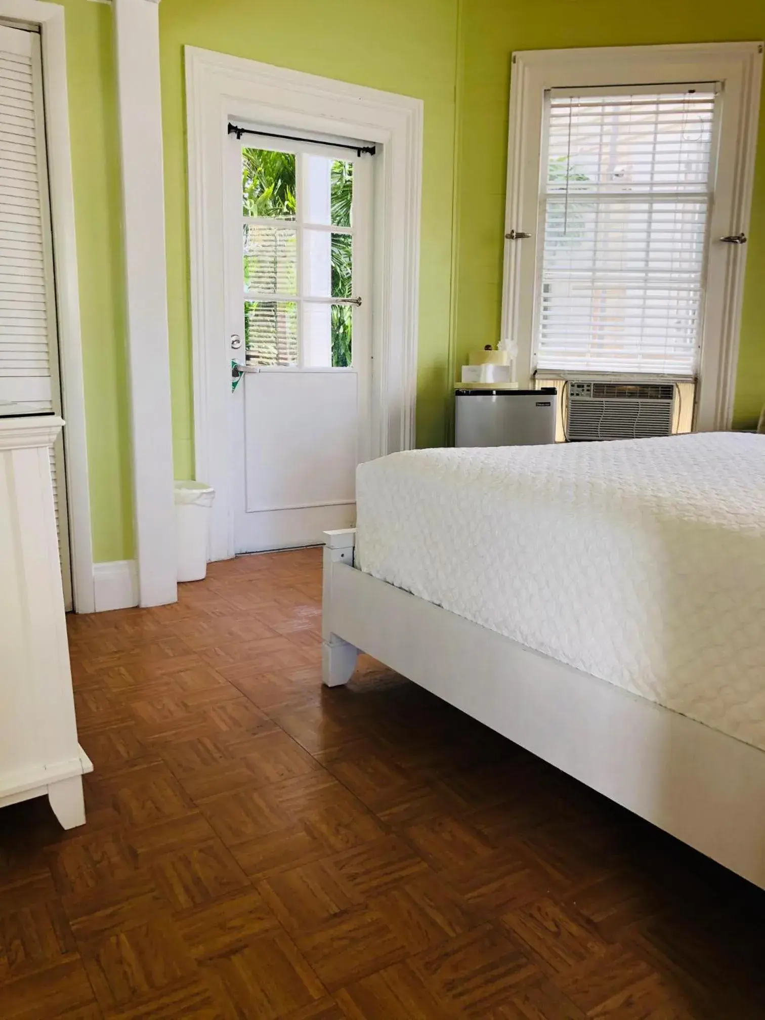 Bedroom, Bed in The Palms Hotel Bedroom, Bed in The Palms Hotel