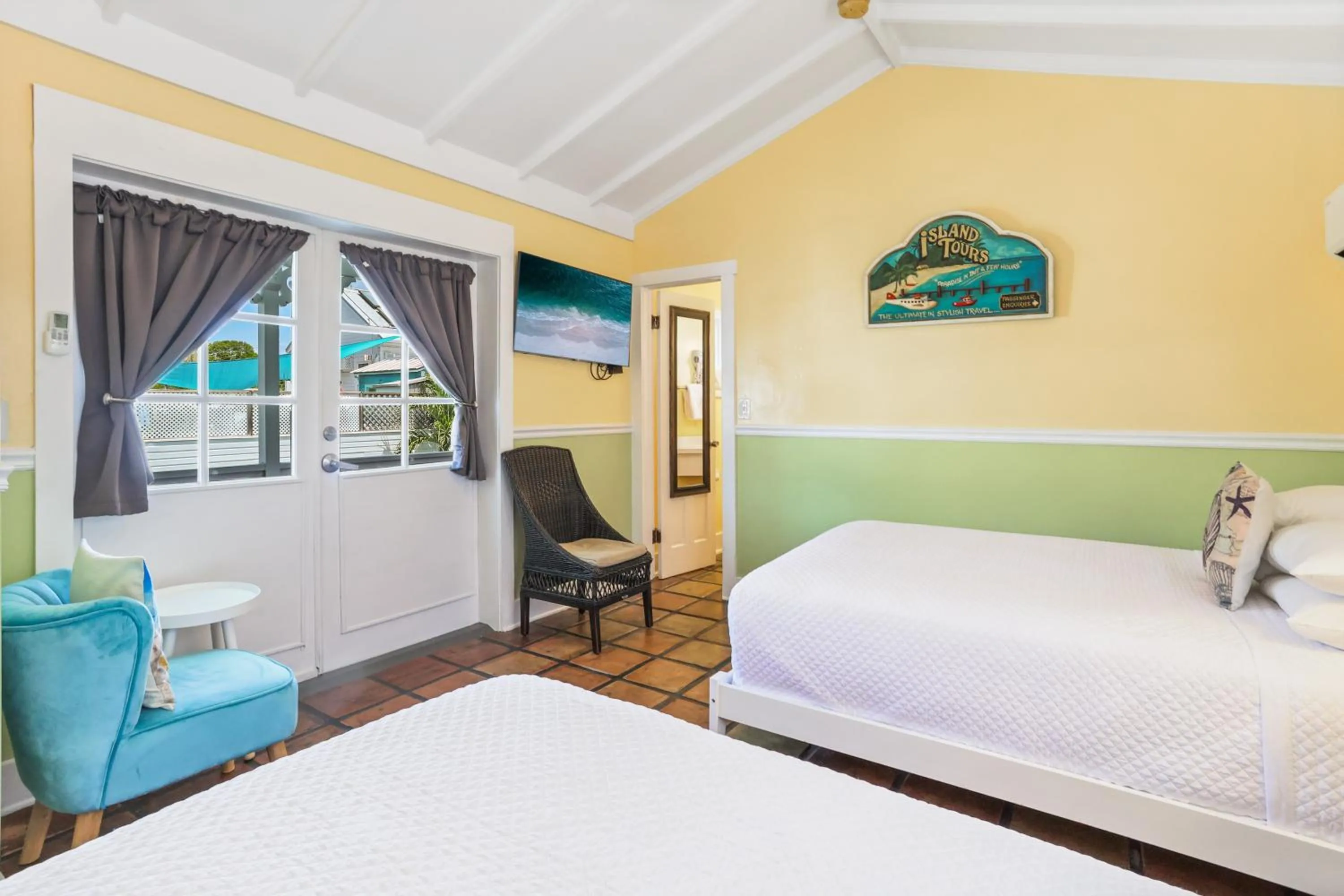 Bedroom, Bed in The Palms Hotel