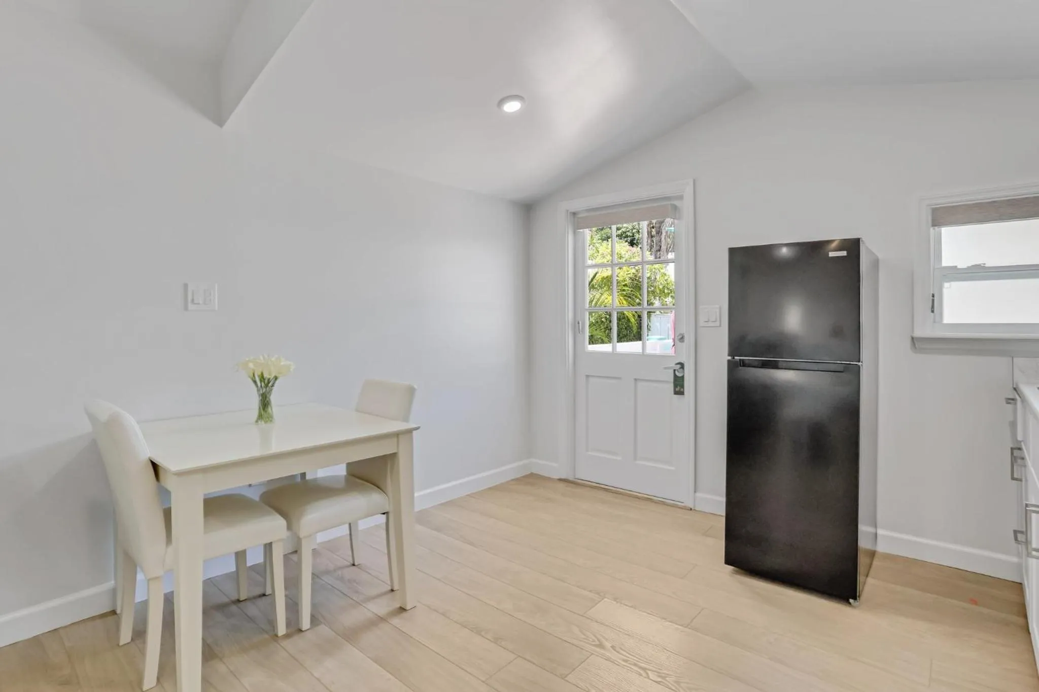 Dining area in The Palms Hotel