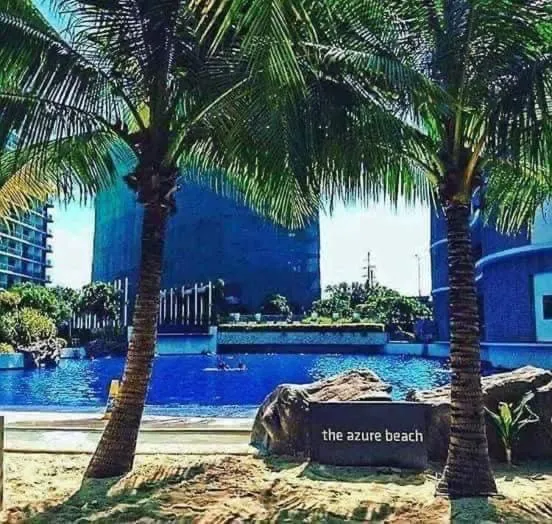 AZURE C4 BEACHPOOL balcony wifi MULTIPLE UNITS