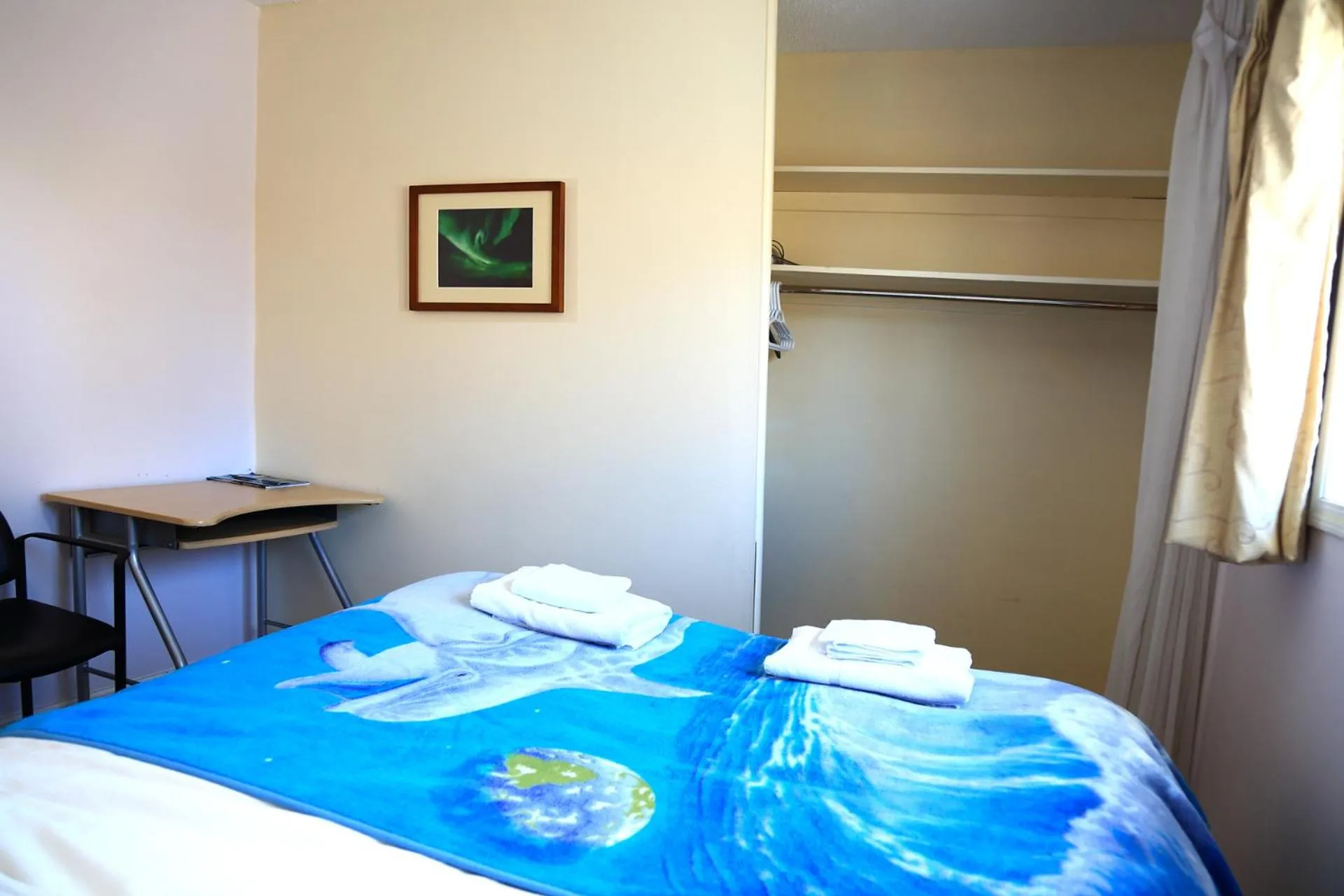 Bed in Jenny Guest House