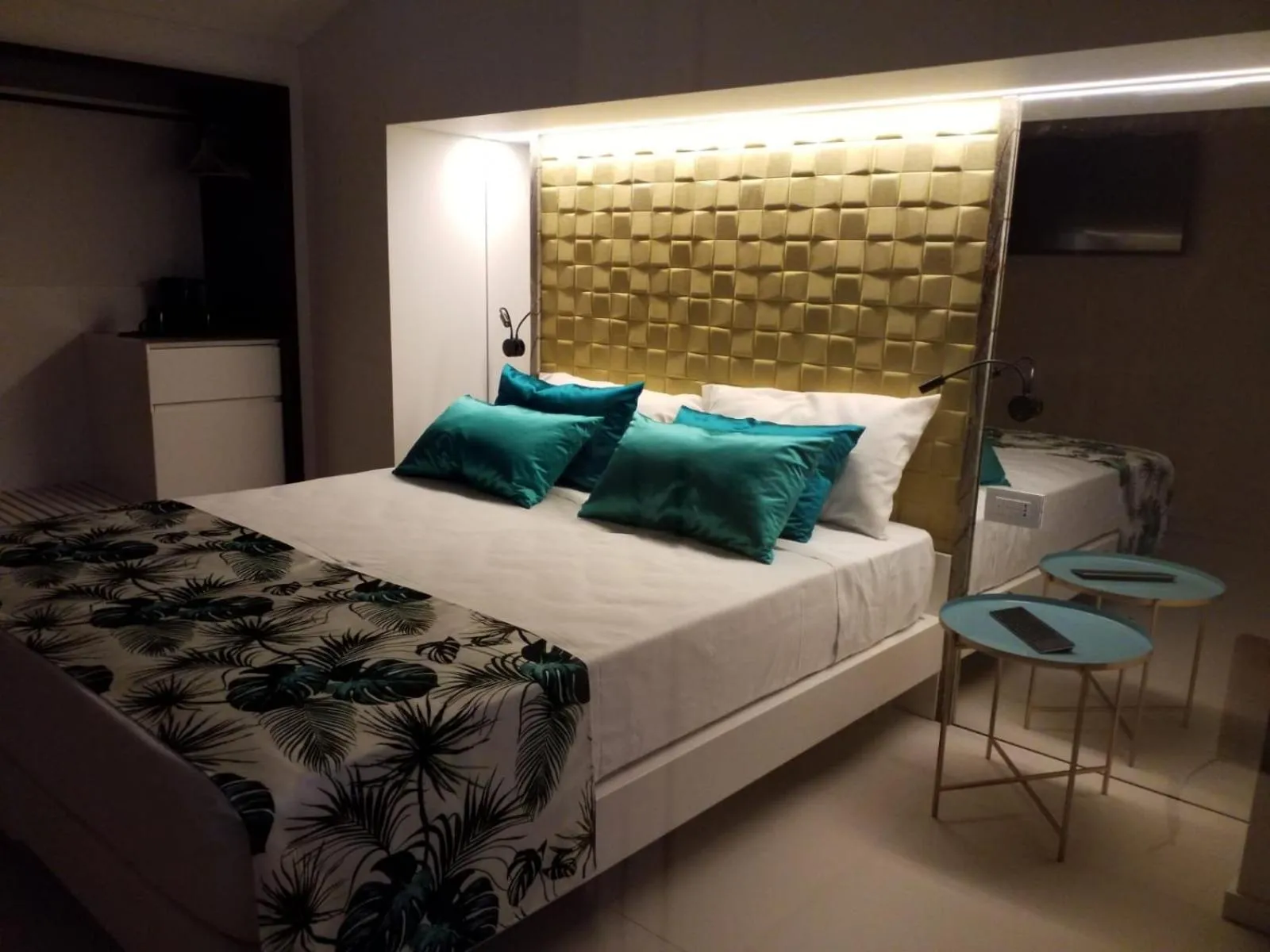 Bedroom, Bed in Hedoné Design Experience B&B