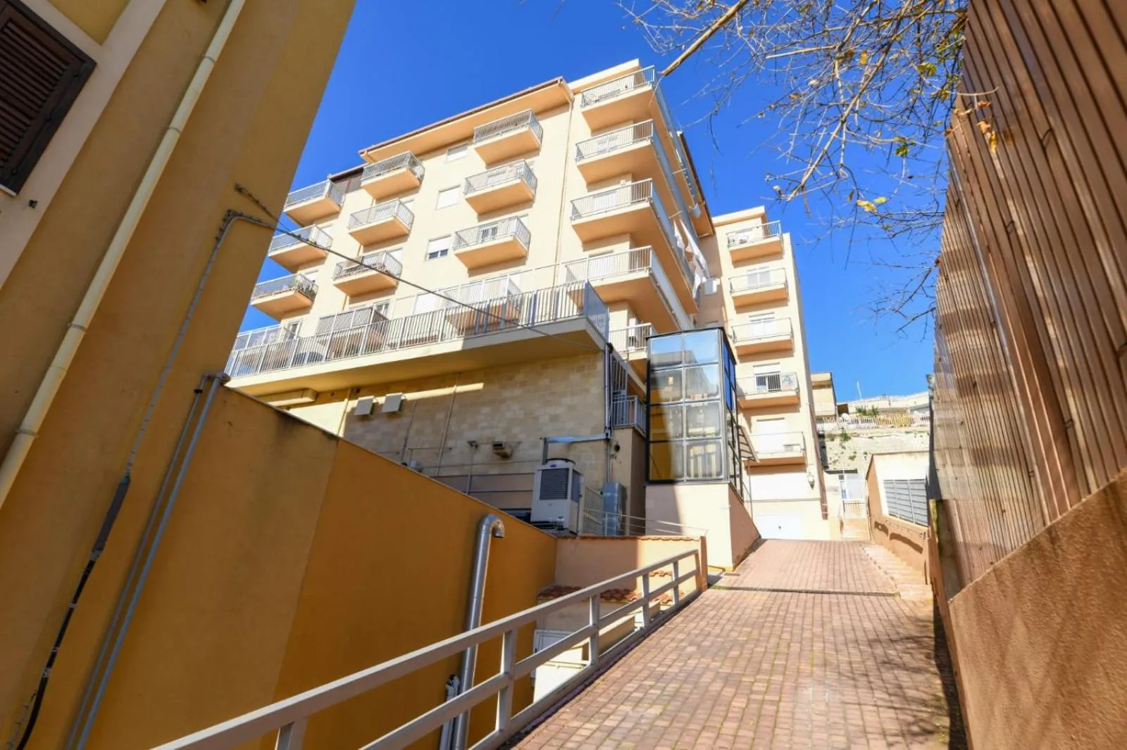 Property building in Hedoné Design Experience B&B