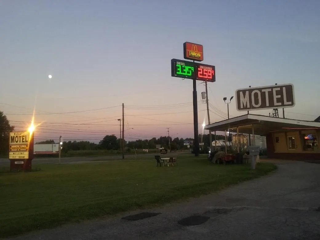 Davis Motel