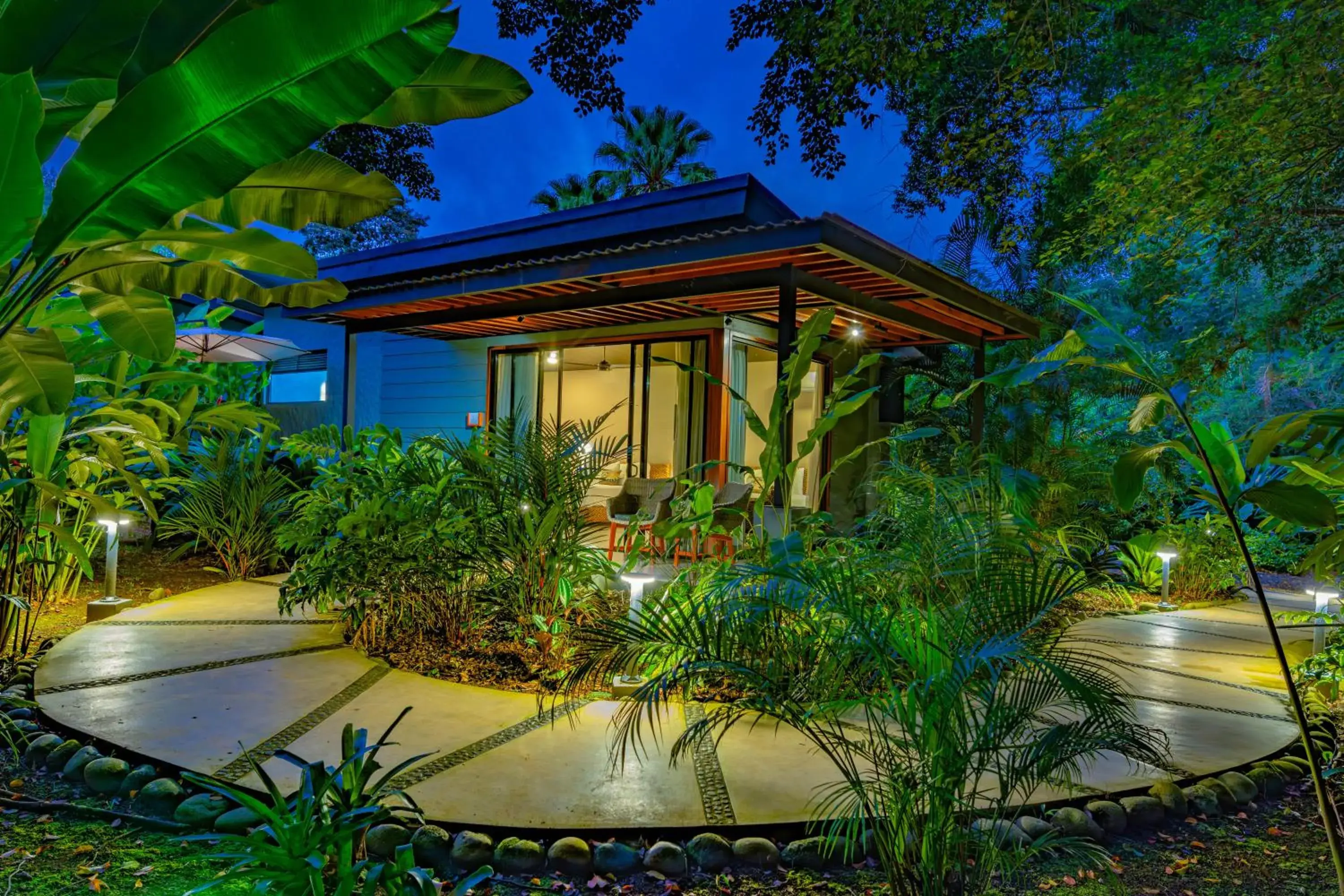 Deluxe Quad Bungalow with Spa in Noah's Forest Hotel by Tifakara Deluxe Quad Bungalow with Spa in Noah's Forest Hotel by Tifakara