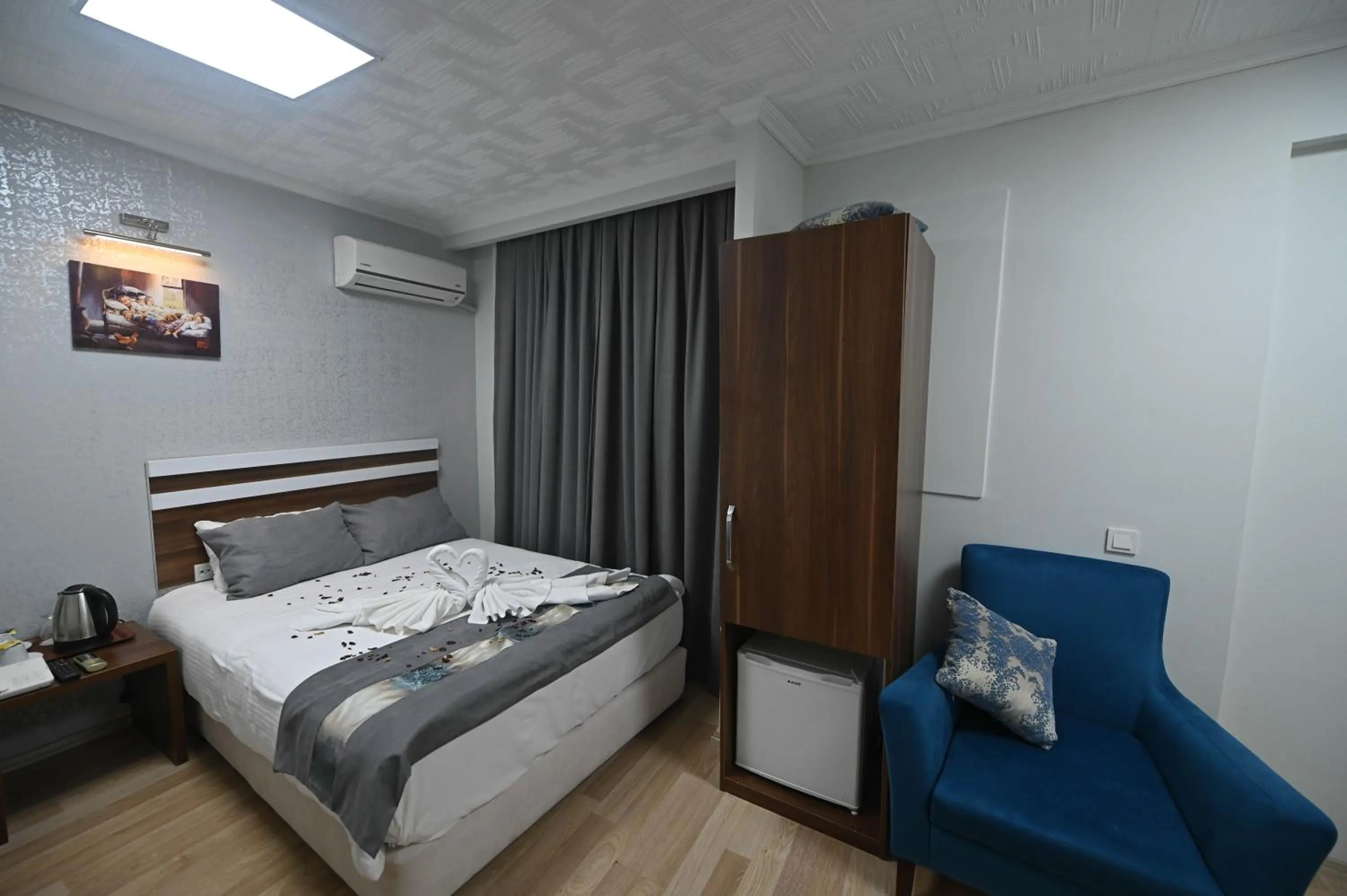 Massage, Bed in Safir Gold Hotel