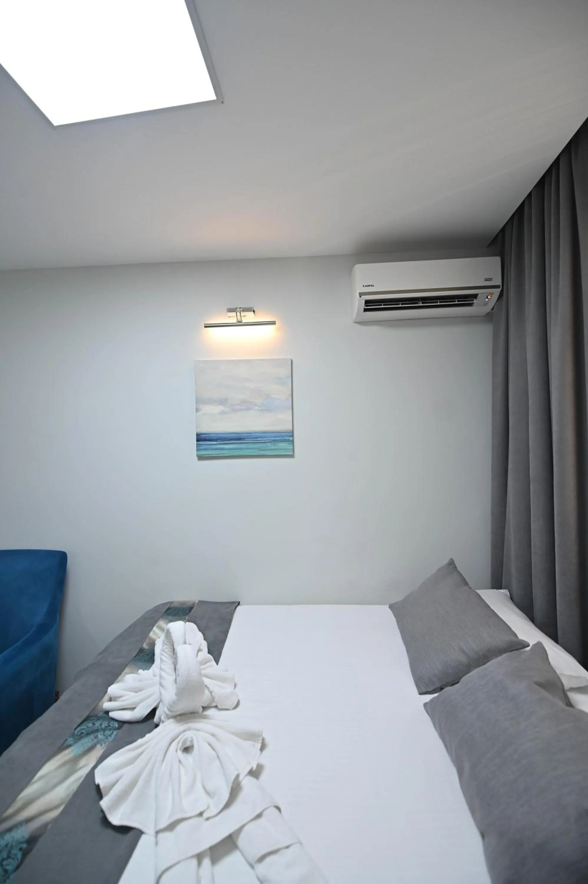 Bed in Safir Gold Hotel