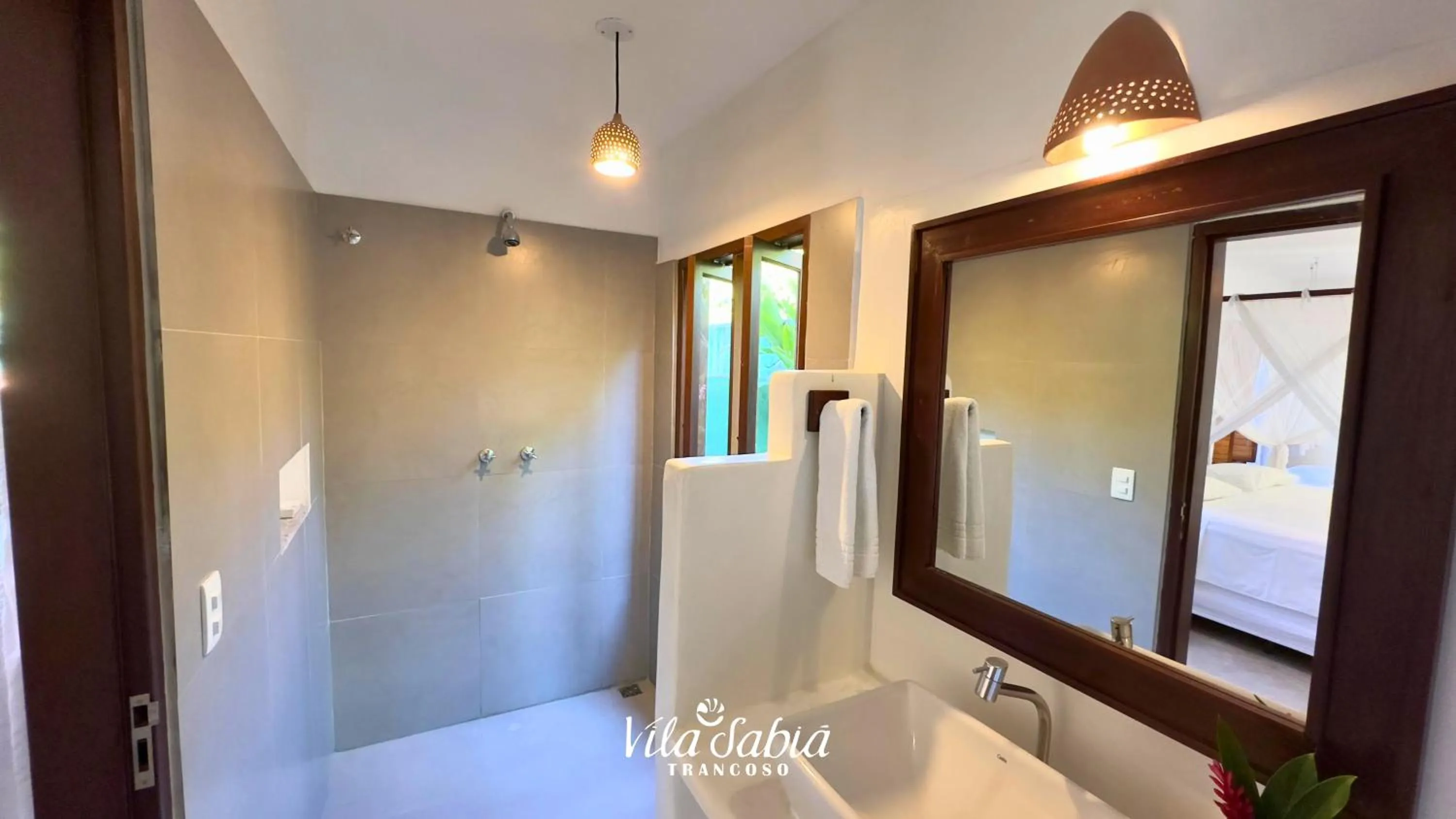 Shower in Vila Sabiá Trancoso