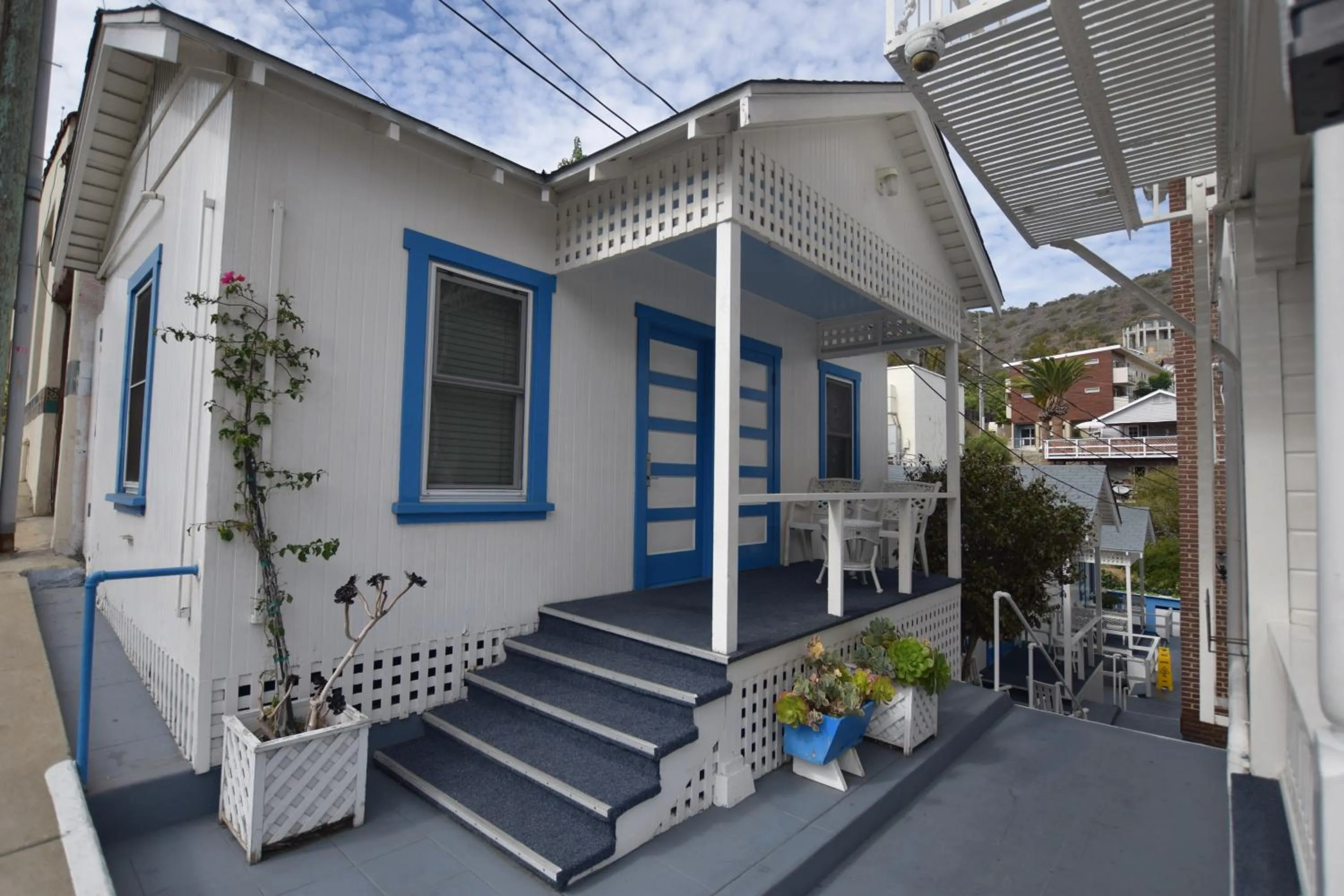 Property building in Hotel Catalina