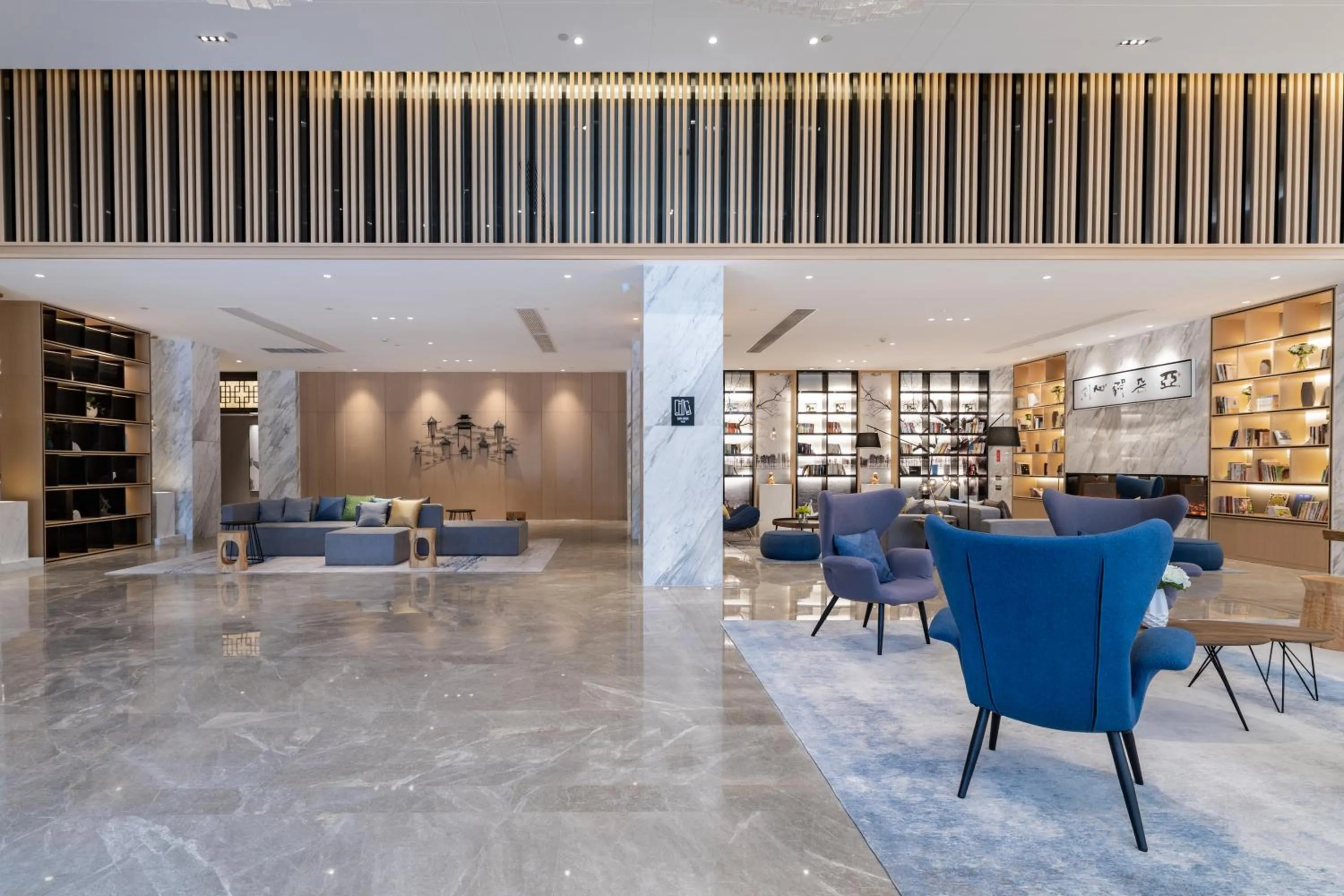 Atour Hotel (Wuhan Mulan Pishang Building)