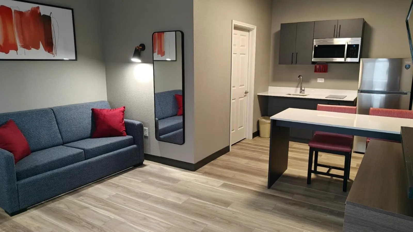 Hawthorn Extended Stay by Wyndham DFW Airport North