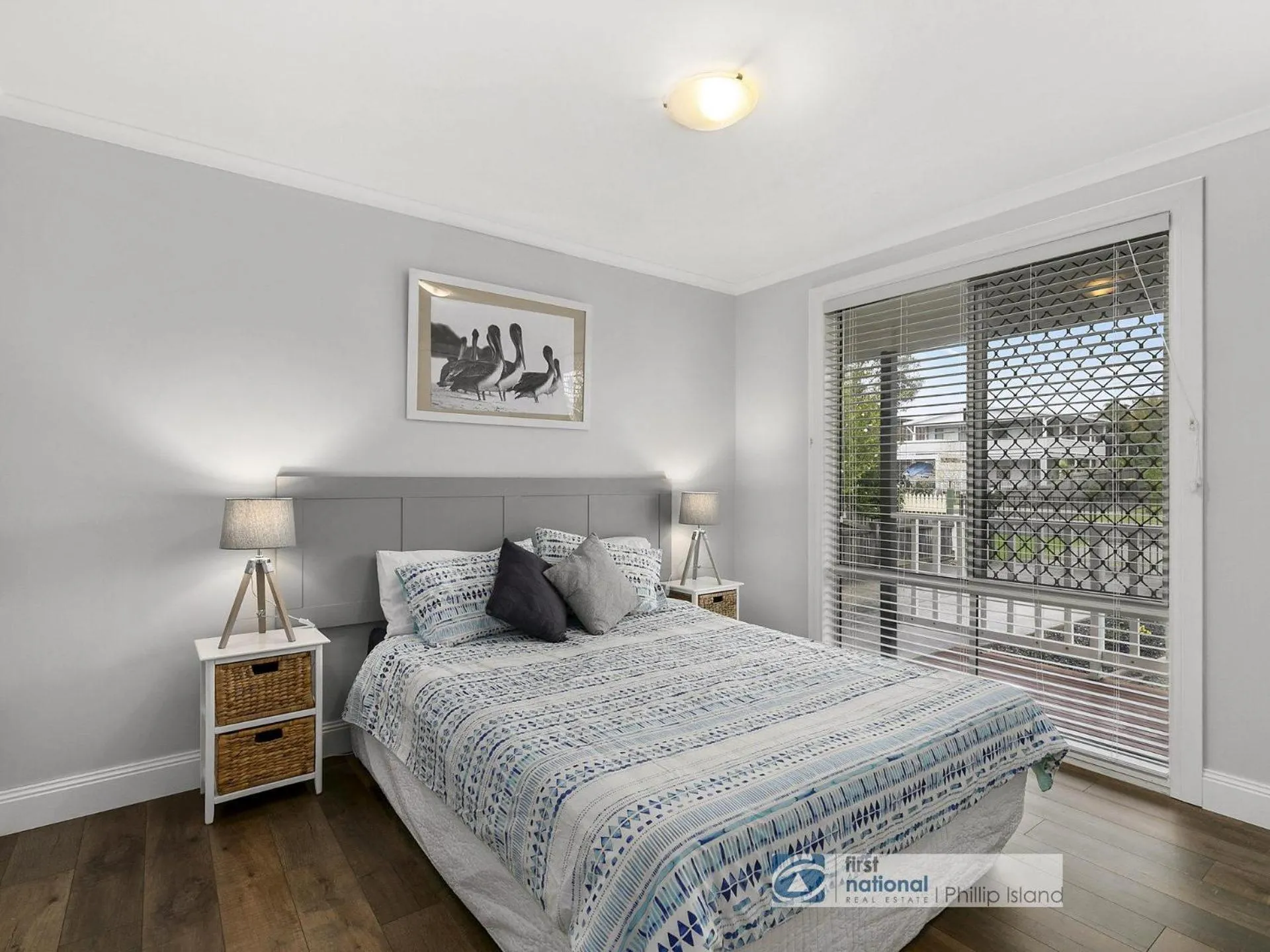 Bed in 260 Settlement Road, Central Cowes