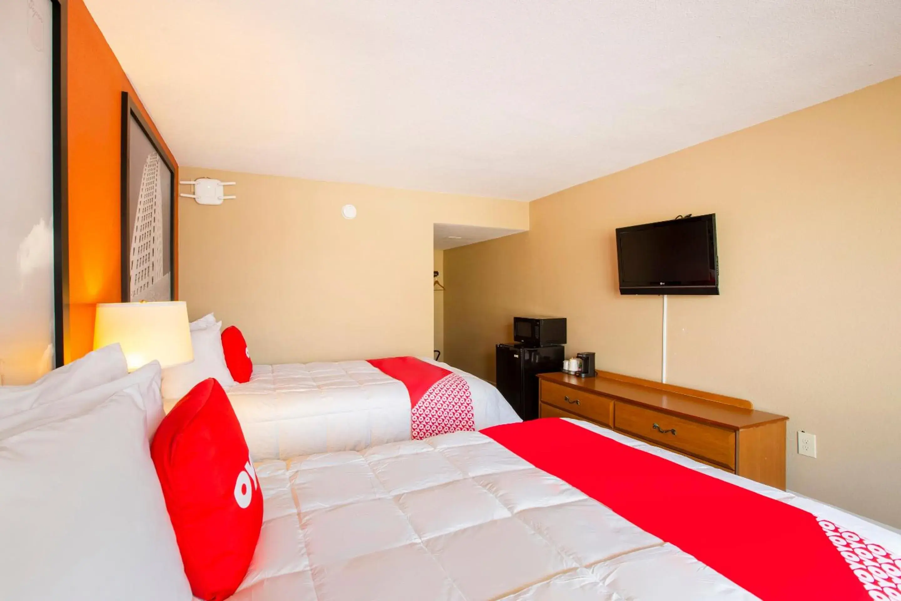 Bedroom, Bed in OYO Hotel Port Allen LA I-10 West Bedroom, Bed in OYO Hotel Port Allen LA I-10 West