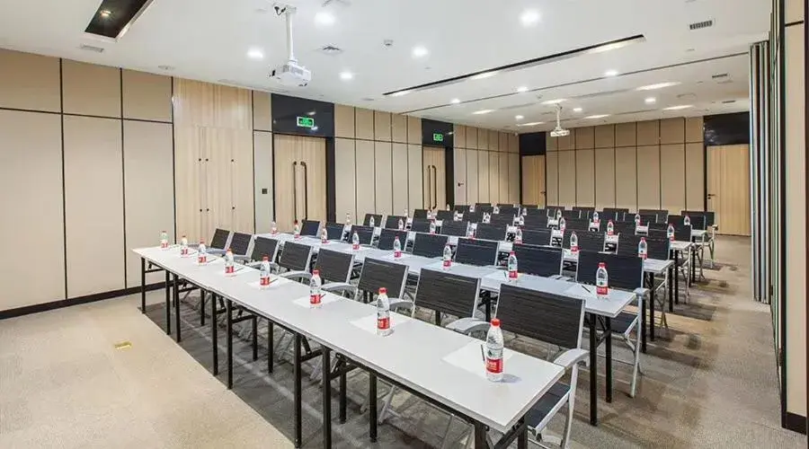 Atour Hotel (Changyang North Road) Atour Hotel (Changyang North Road)