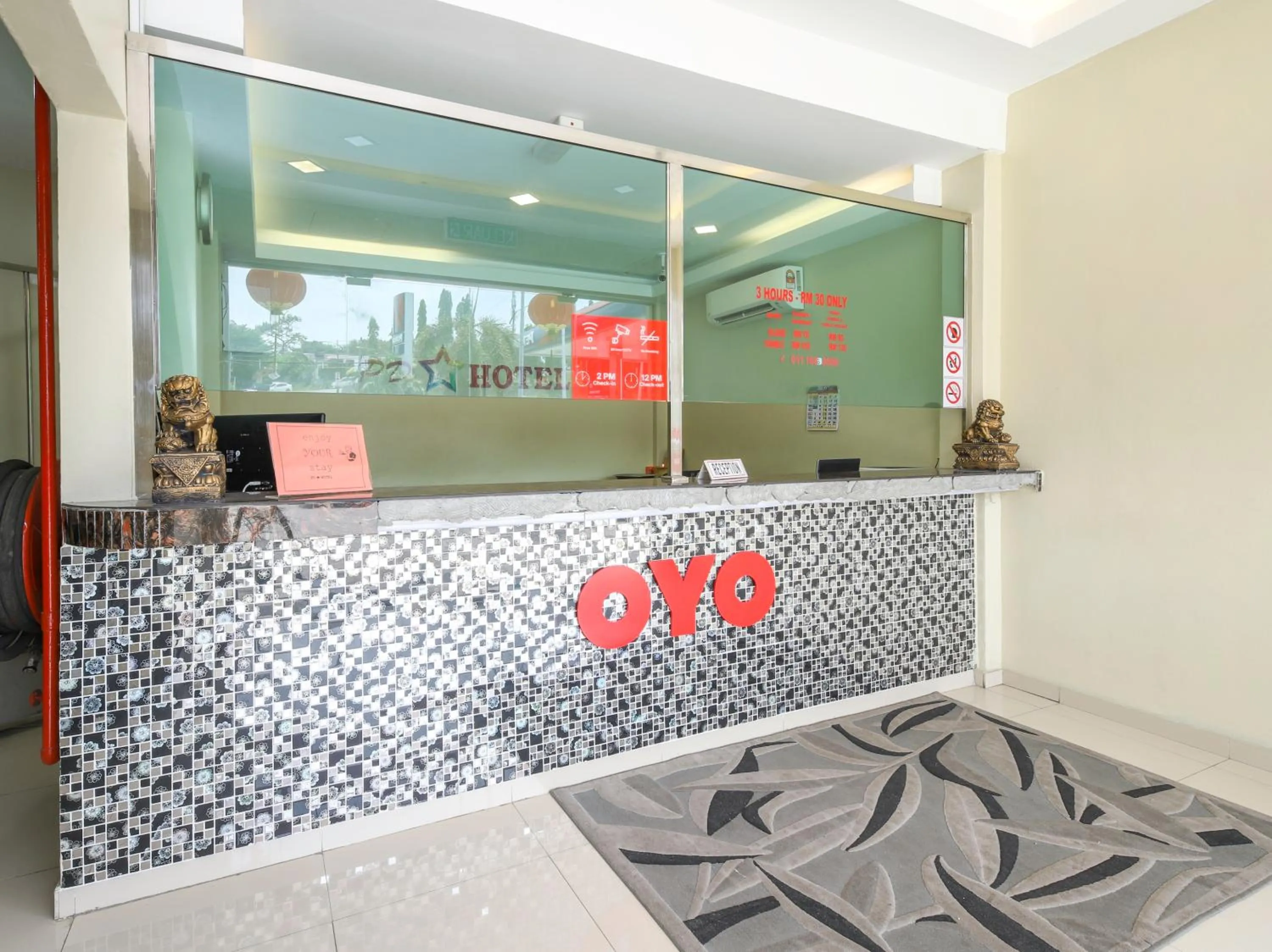 Lobby or reception, Lobby/Reception in OYO 1136 Pd Star Hotel