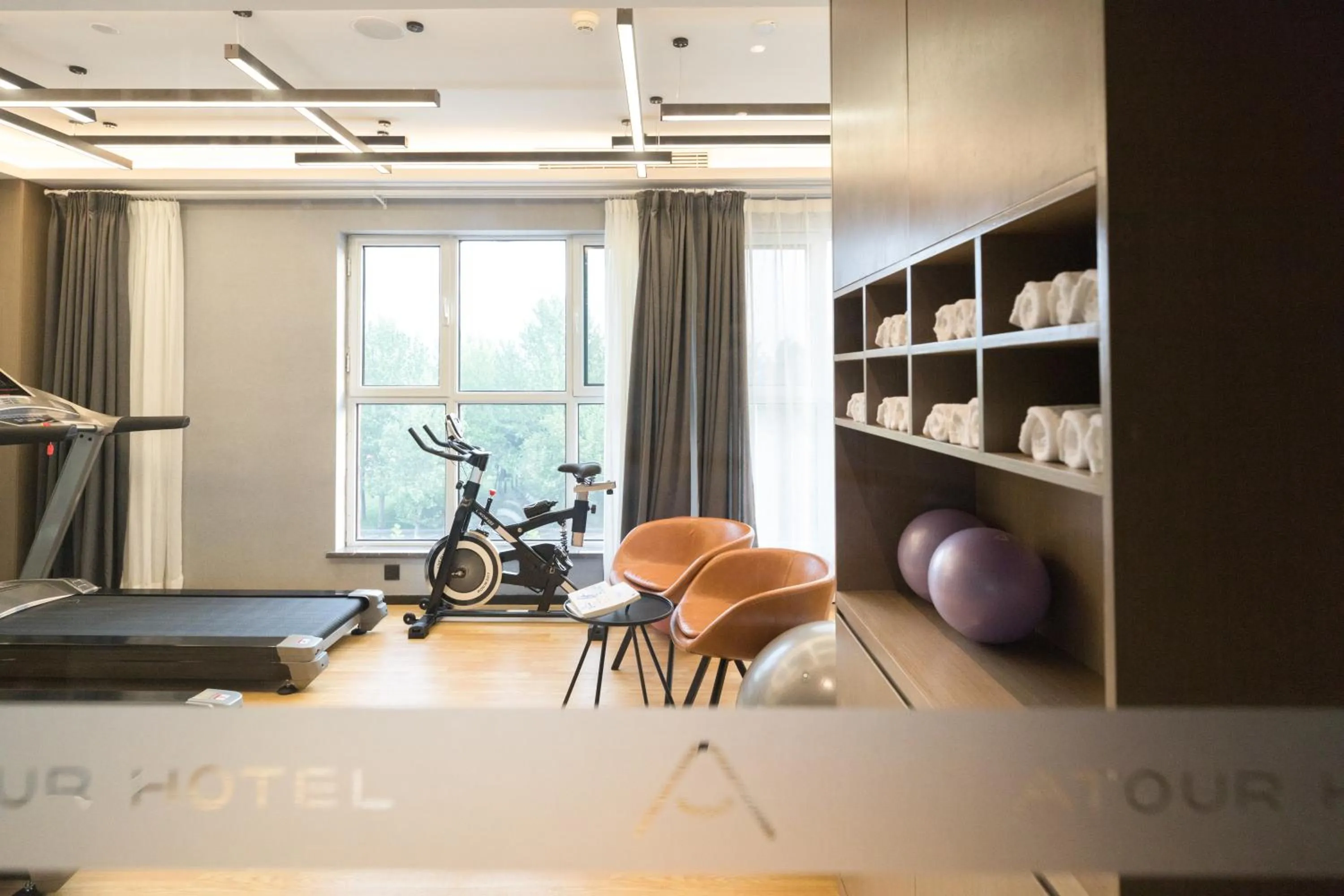 Fitness centre/facilities in Atour Hotel (Kong Family Mansion)