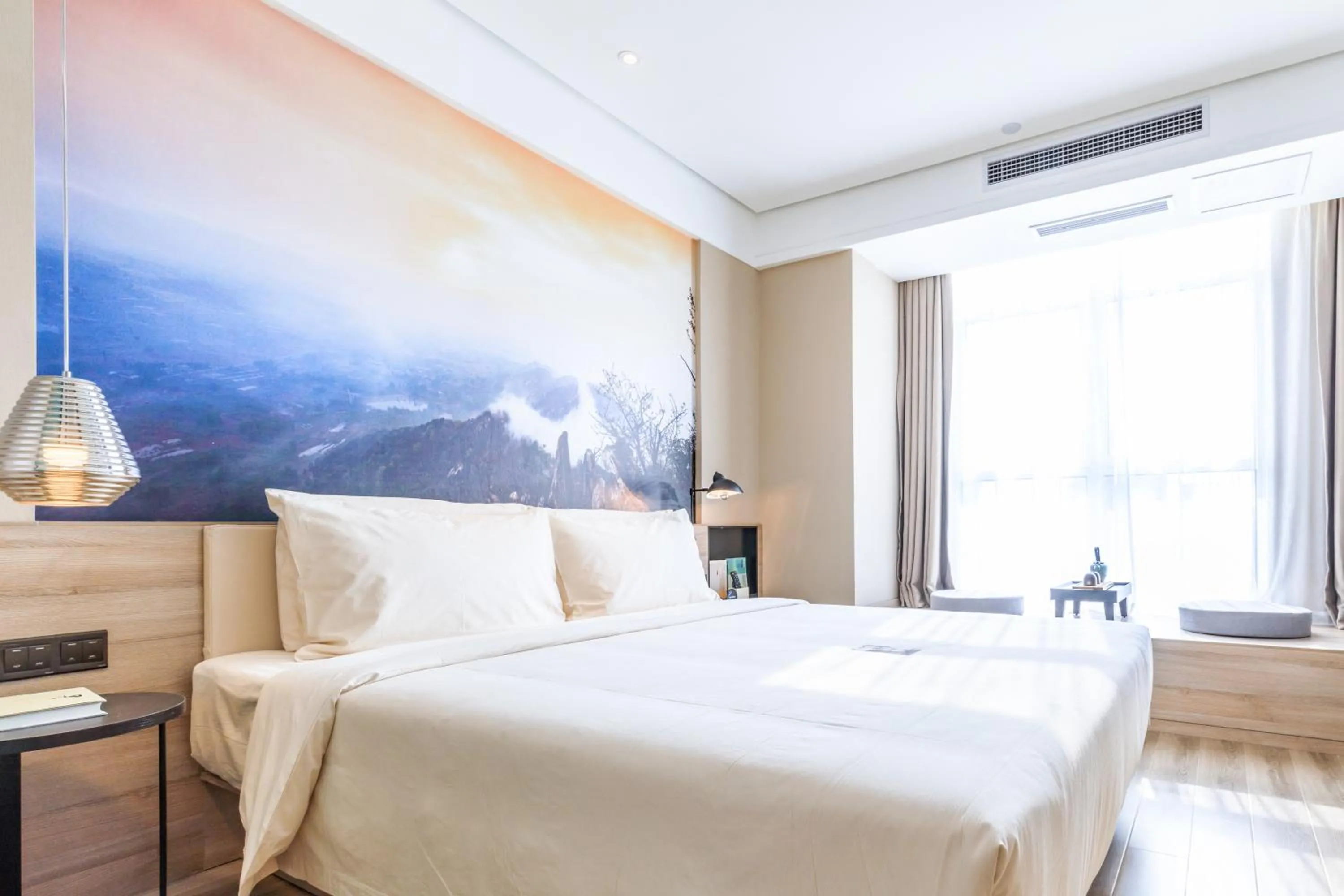 Bedroom, Bed in Atour Hotel (Kong Family Mansion)