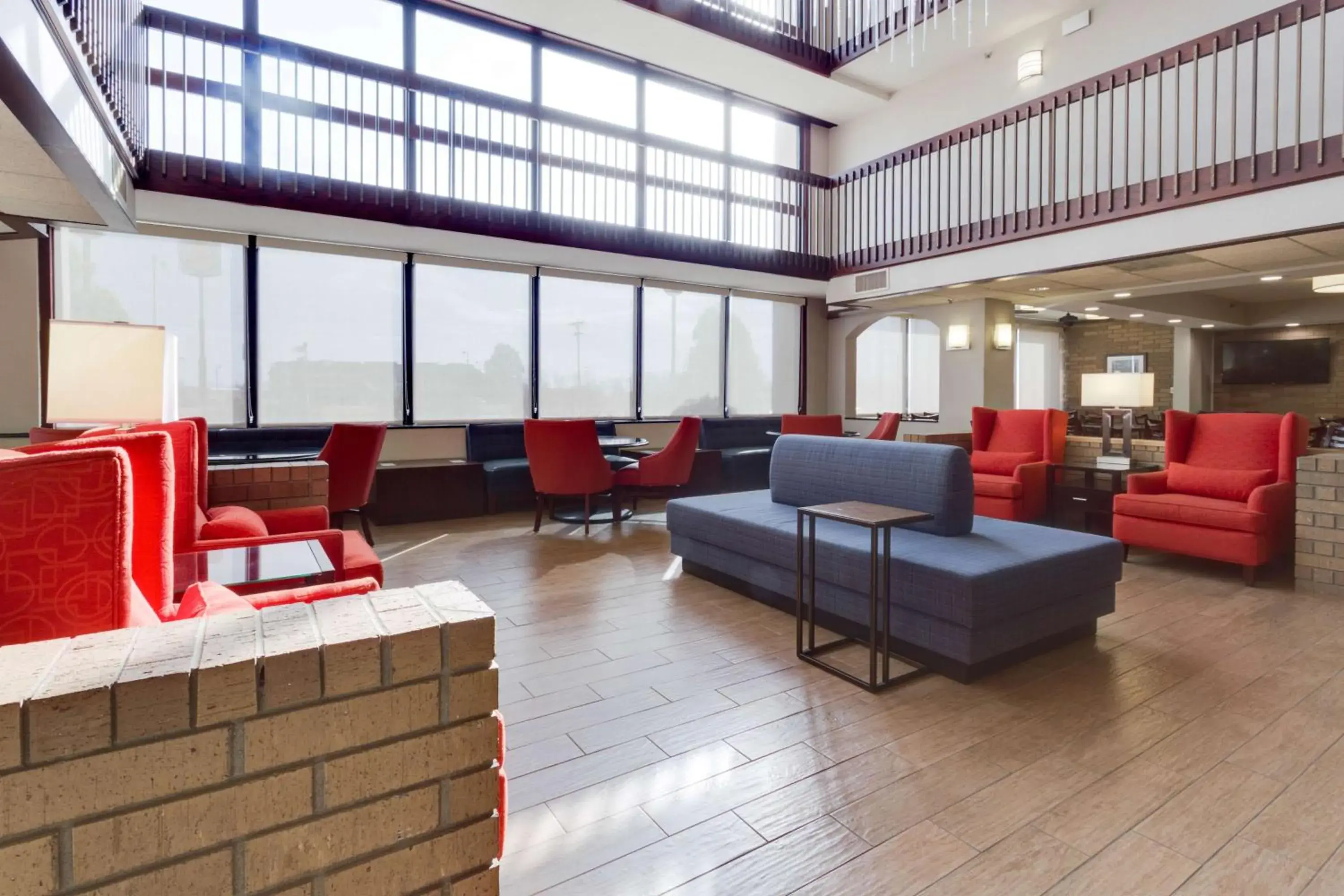 Lobby or reception in Pear Tree Inn Sikeston Lobby or reception in Pear Tree Inn Sikeston