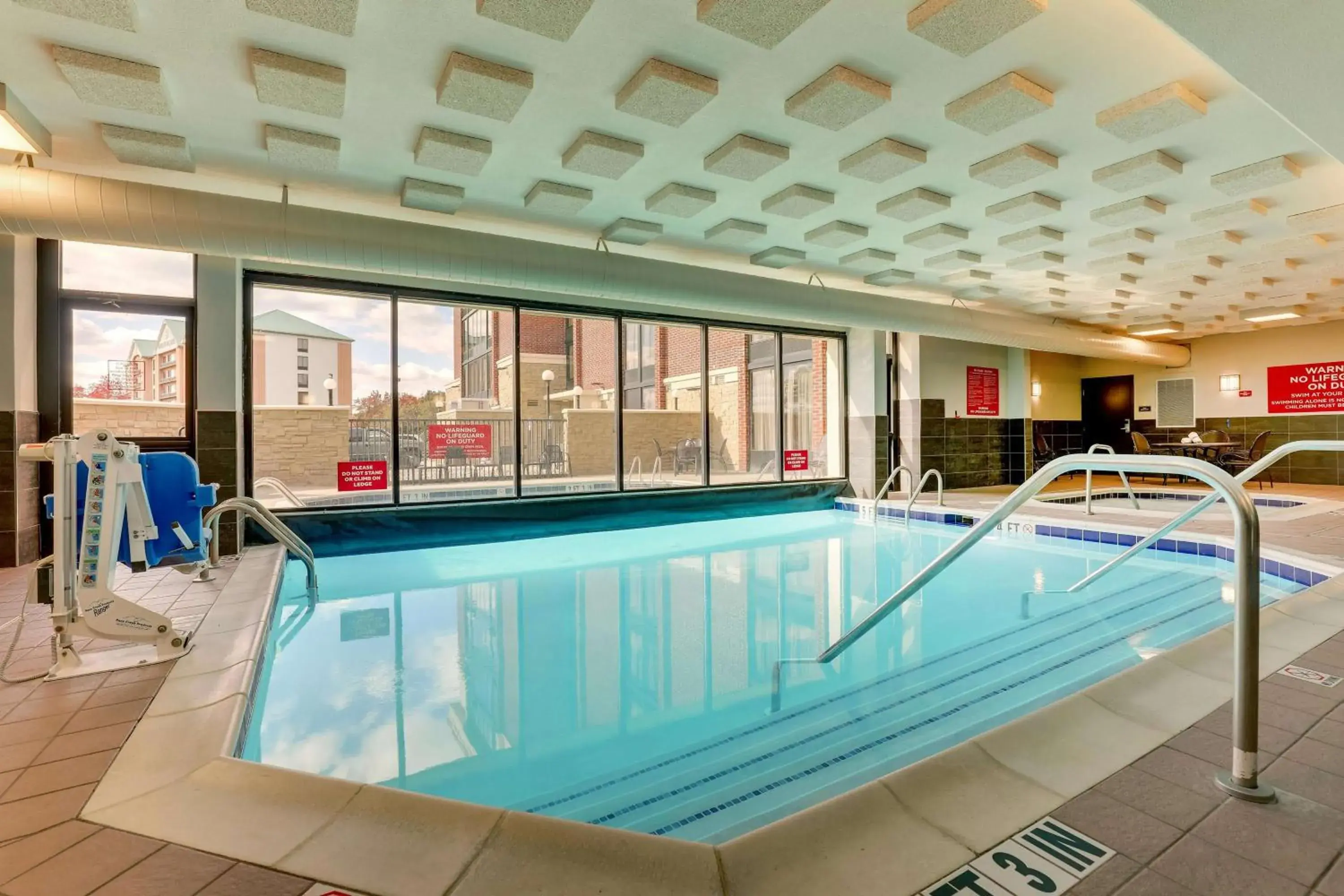 Pool view in Drury Inn & Suites Columbus Dublin Pool view in Drury Inn & Suites Columbus Dublin