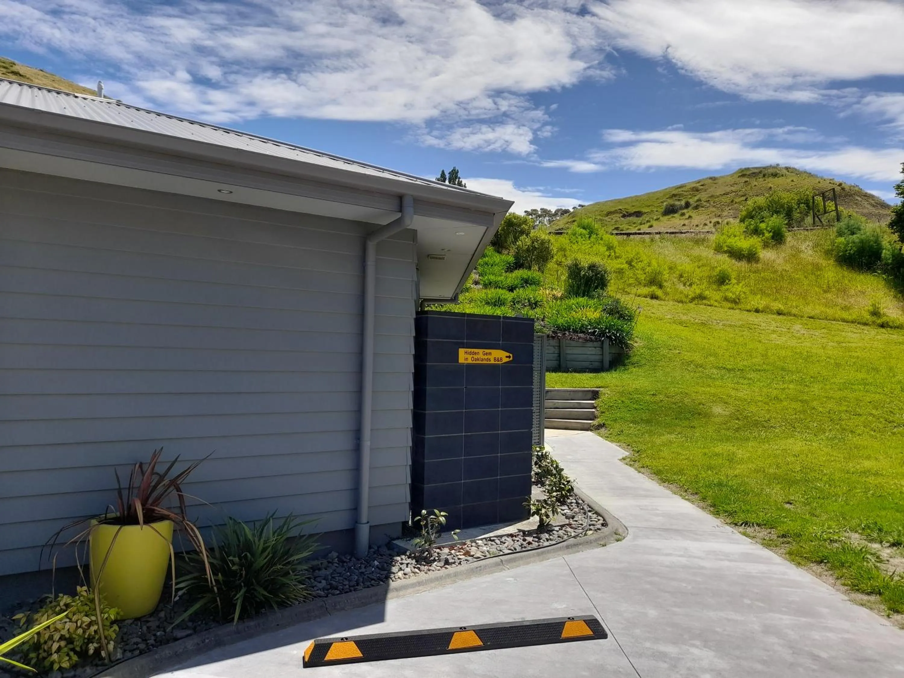 Hidden Gem in Oaklands