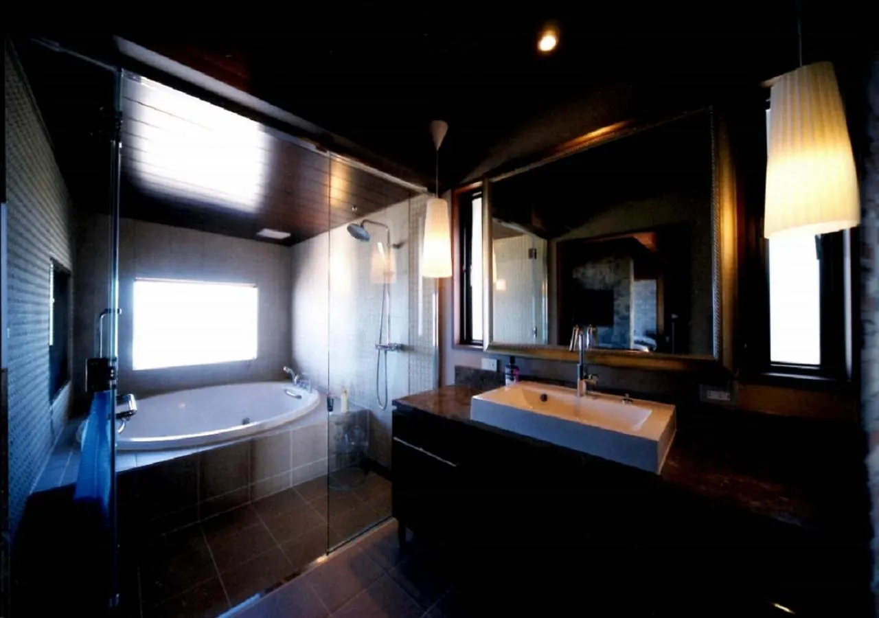 Shower, Bed in INDIGO GEO HOUSE #Ds1