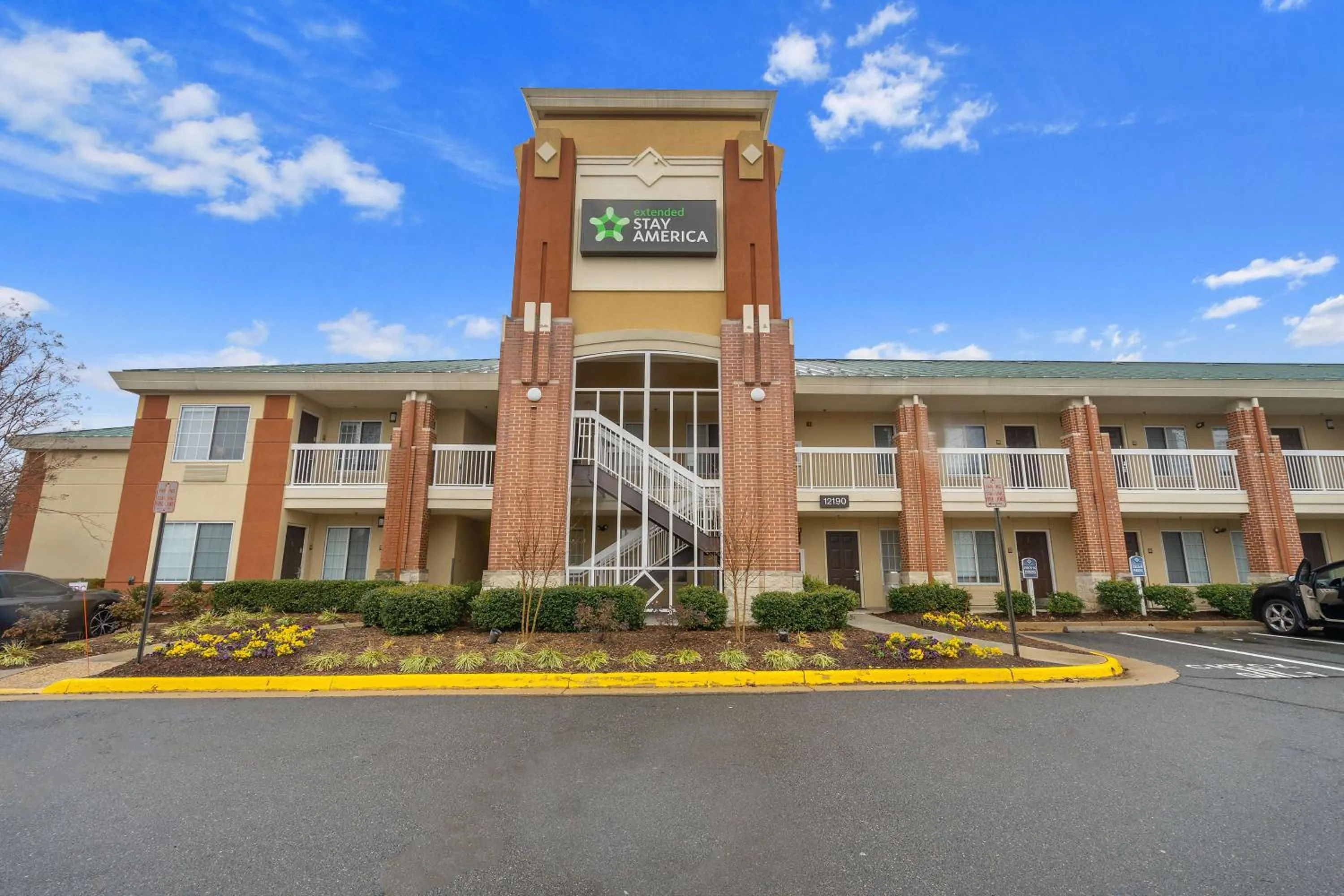Property building in Extended Stay America Suites - Washington, DC - Reston