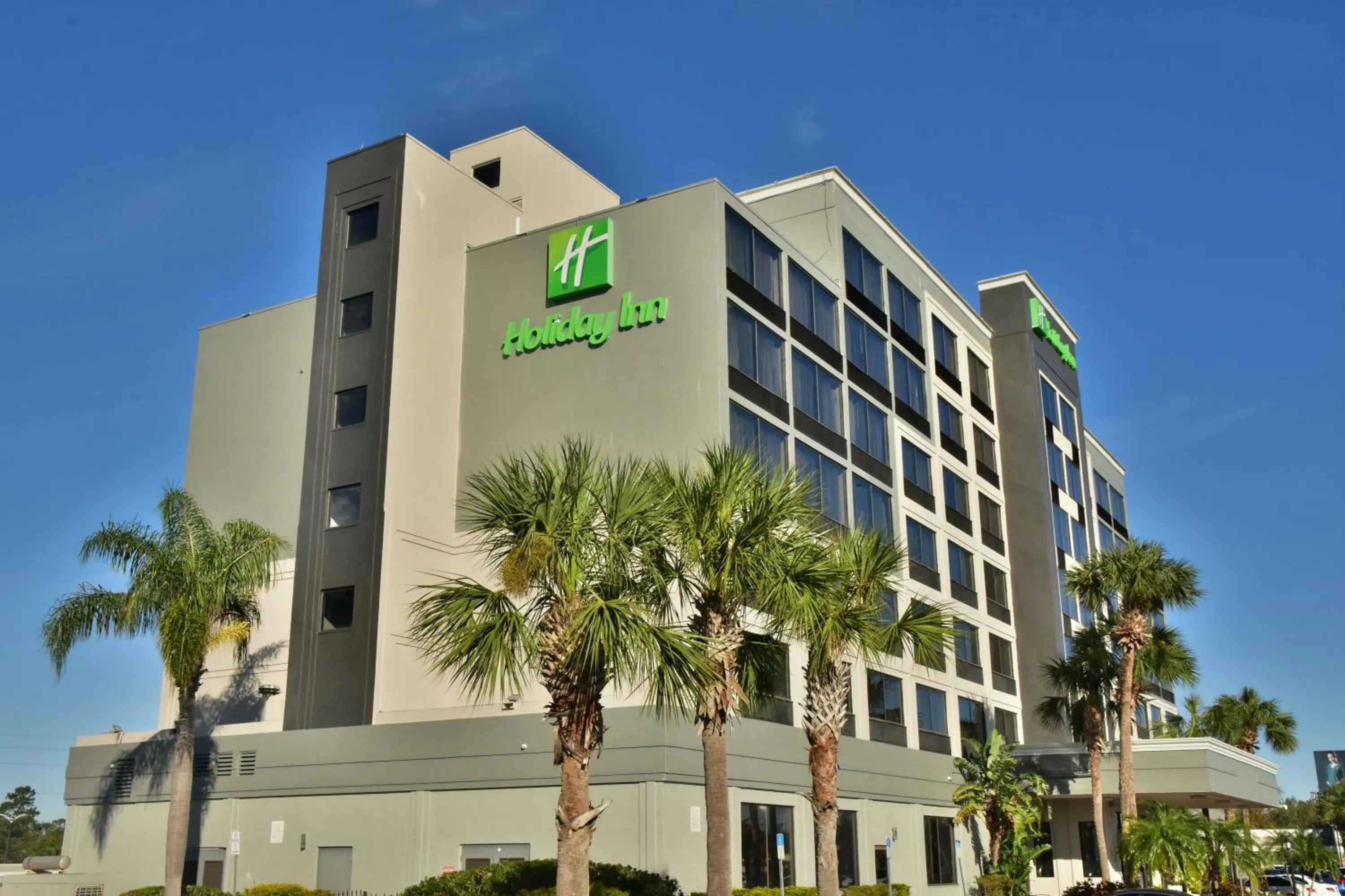 Property building in Holiday Inn Orlando East-UCF Area by IHG