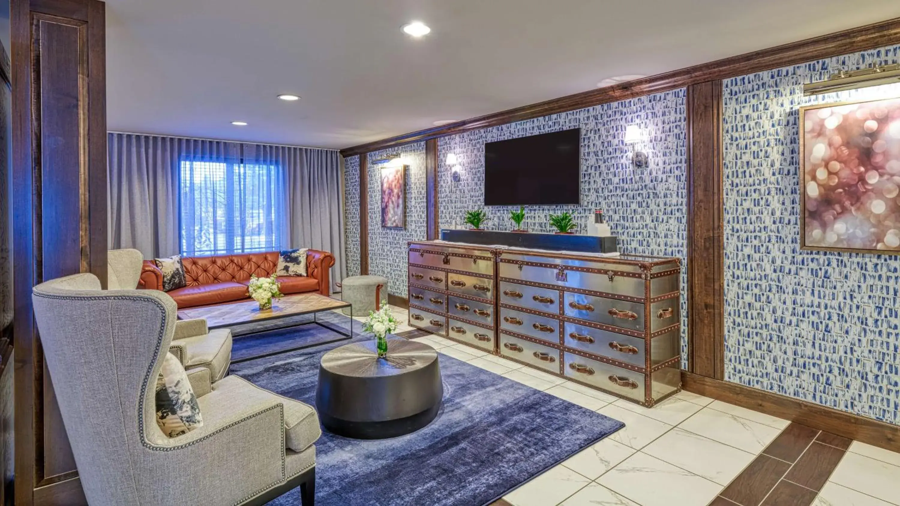 Lobby or reception in DoubleTree by Hilton Port Huron Lobby or reception in DoubleTree by Hilton Port Huron