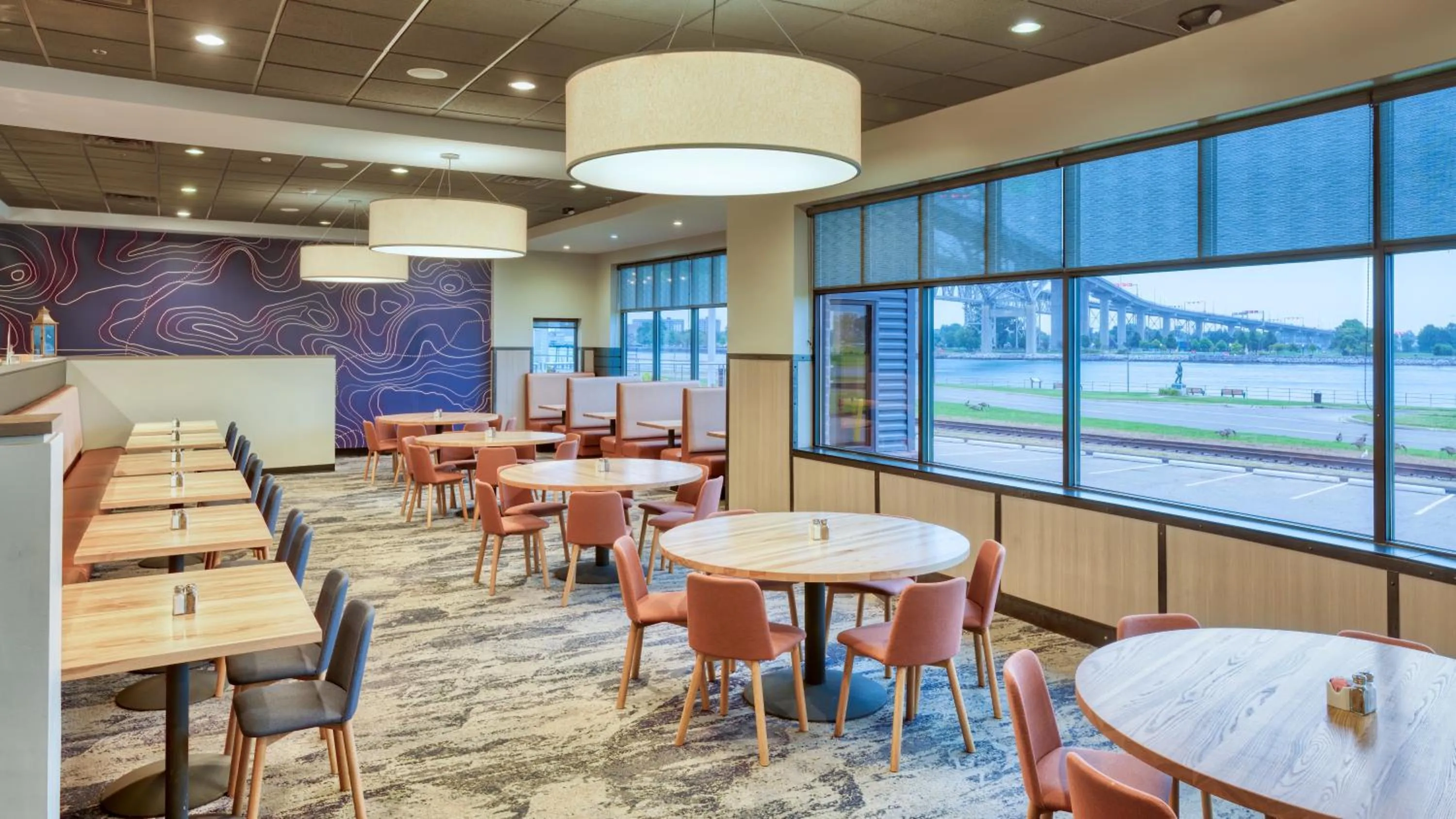 Restaurant/places to eat in DoubleTree by Hilton Port Huron