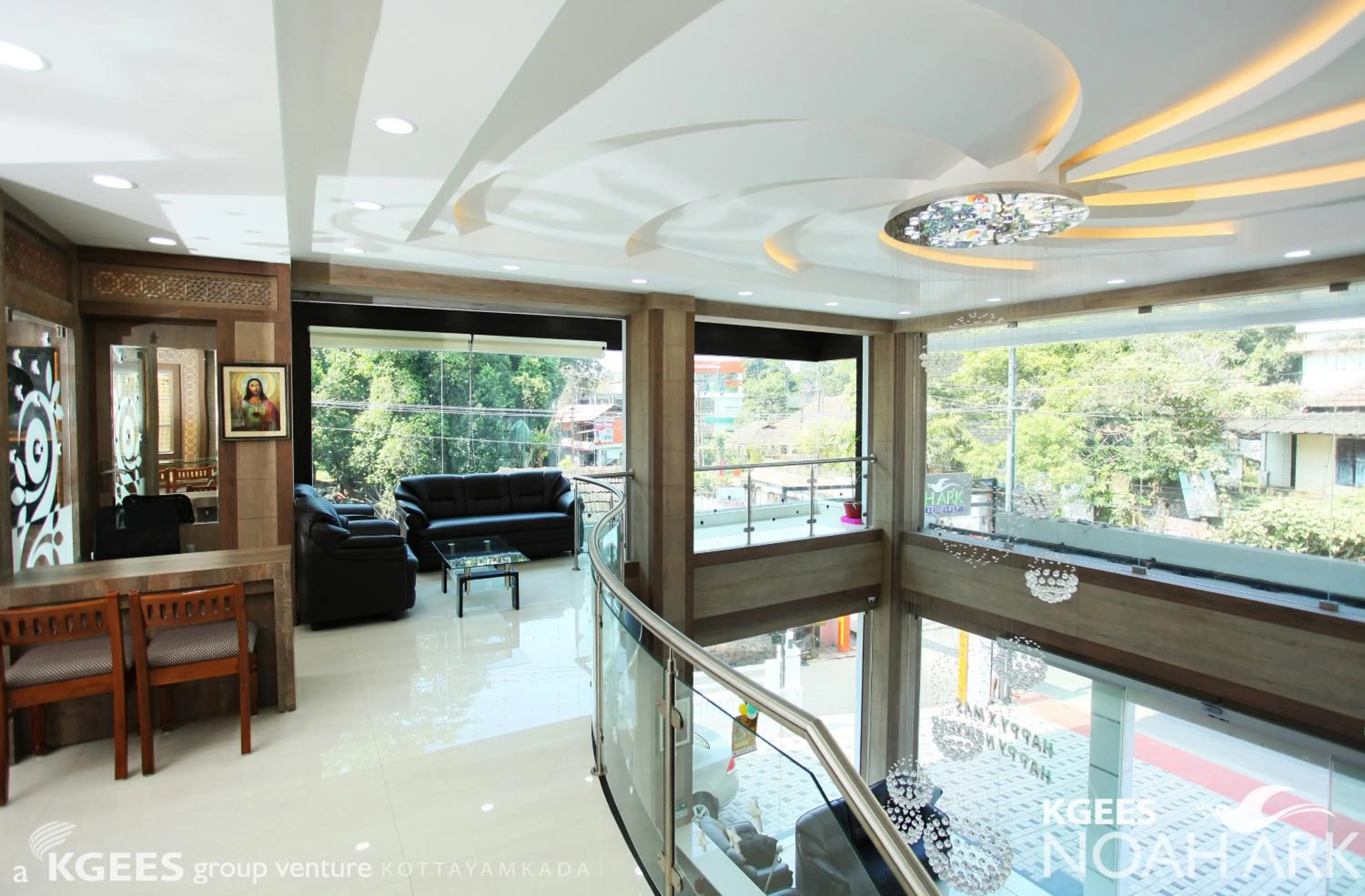 Seating area in Kgees Noah Ark