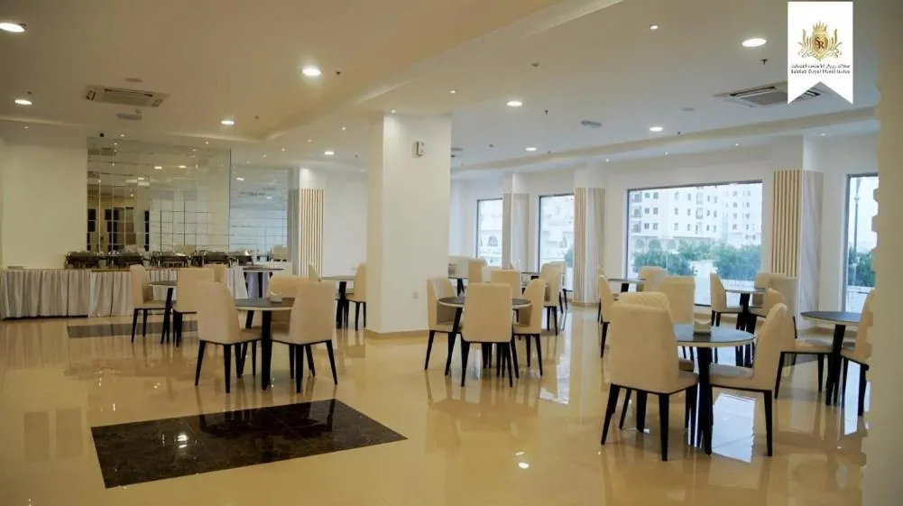 Restaurant/places to eat in Salalah Royal Hotel Suites