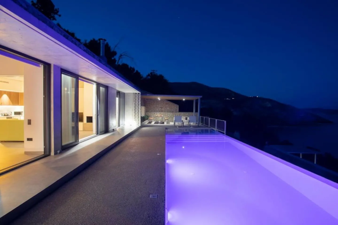 Property building in Villa Fyki