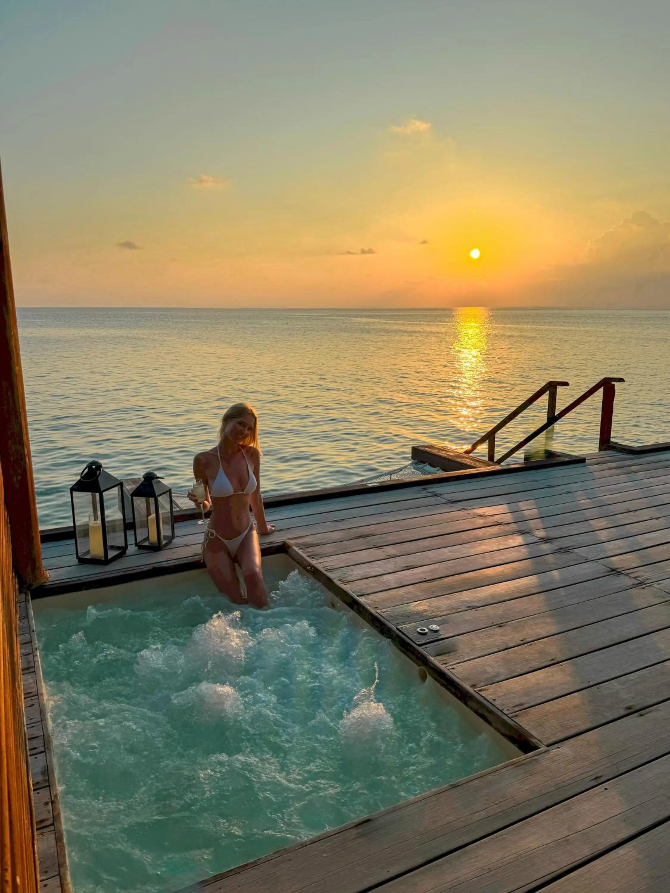 Sunset in Cinnamon Velifushi Maldives - Free One-Way Speedboat and 02 Kids Under 12 Stay & Dine Free