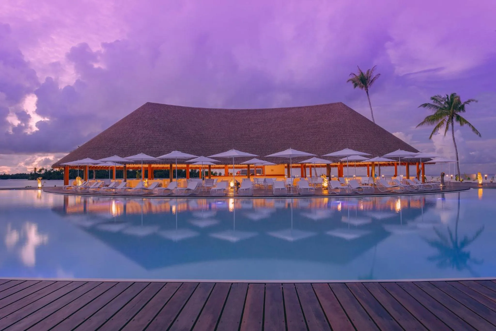 Swimming pool in Cinnamon Velifushi Maldives - Free One-Way Speedboat and 02 Kids Under 12 Stay & Dine Free