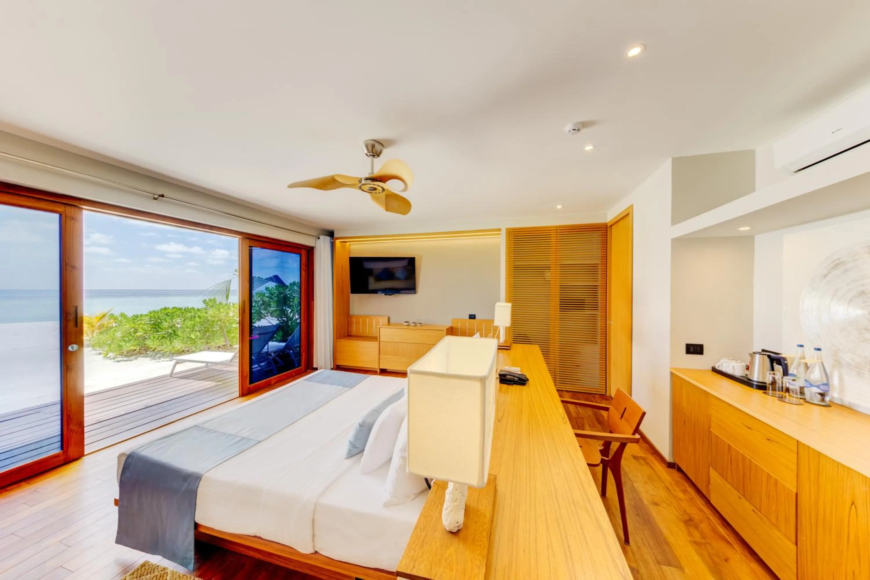 Photo of the whole room, Bed in Cinnamon Velifushi Maldives - Free One-Way Speedboat and 02 Kids Under 12 Stay & Dine Free