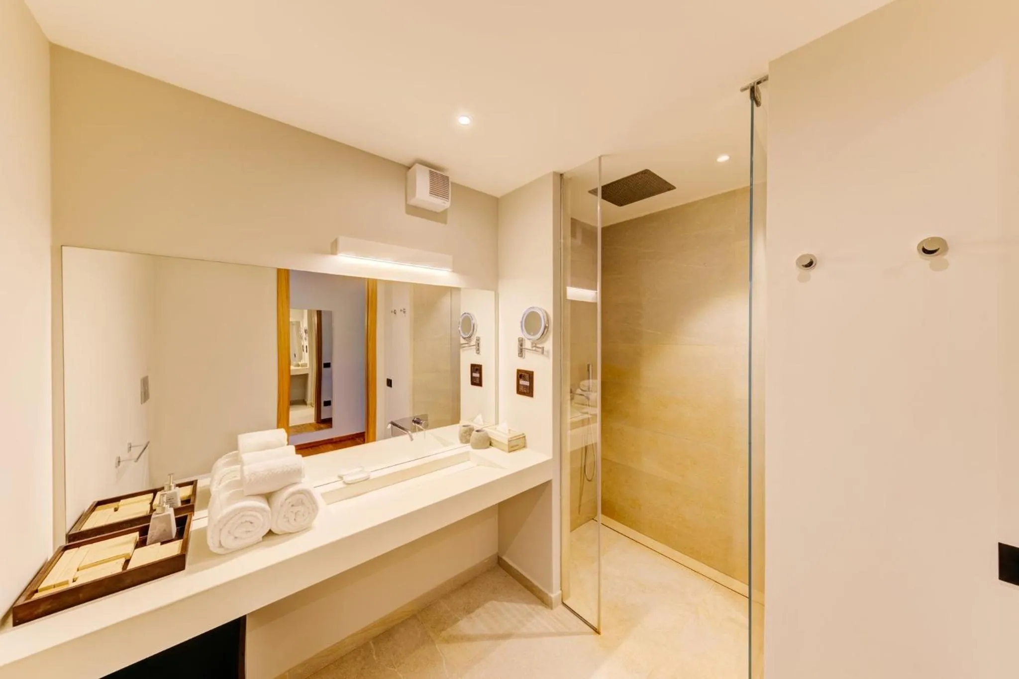 Bathroom in Cinnamon Velifushi Maldives - Free One-Way Speedboat and 02 Kids Under 12 Stay & Dine Free