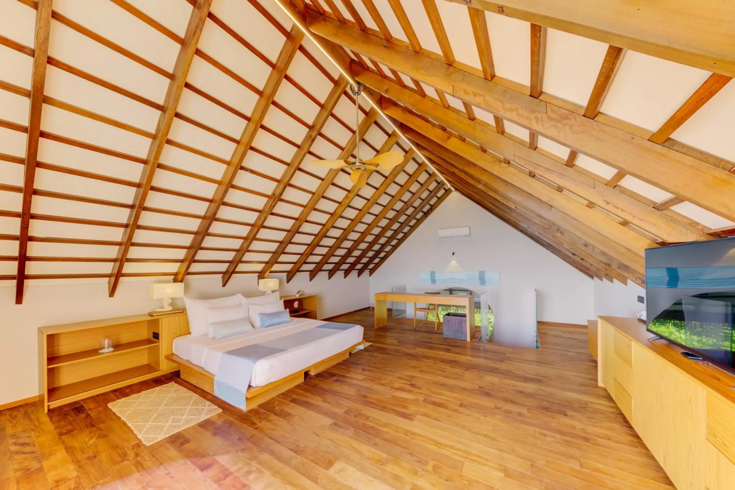 Photo of the whole room in Cinnamon Velifushi Maldives - Free One-Way Speedboat and 02 Kids Under 12 Stay & Dine Free Photo of the whole room in Cinnamon Velifushi Maldives - Free One-Way Speedboat and 02 Kids Under 12 Stay & Dine Free