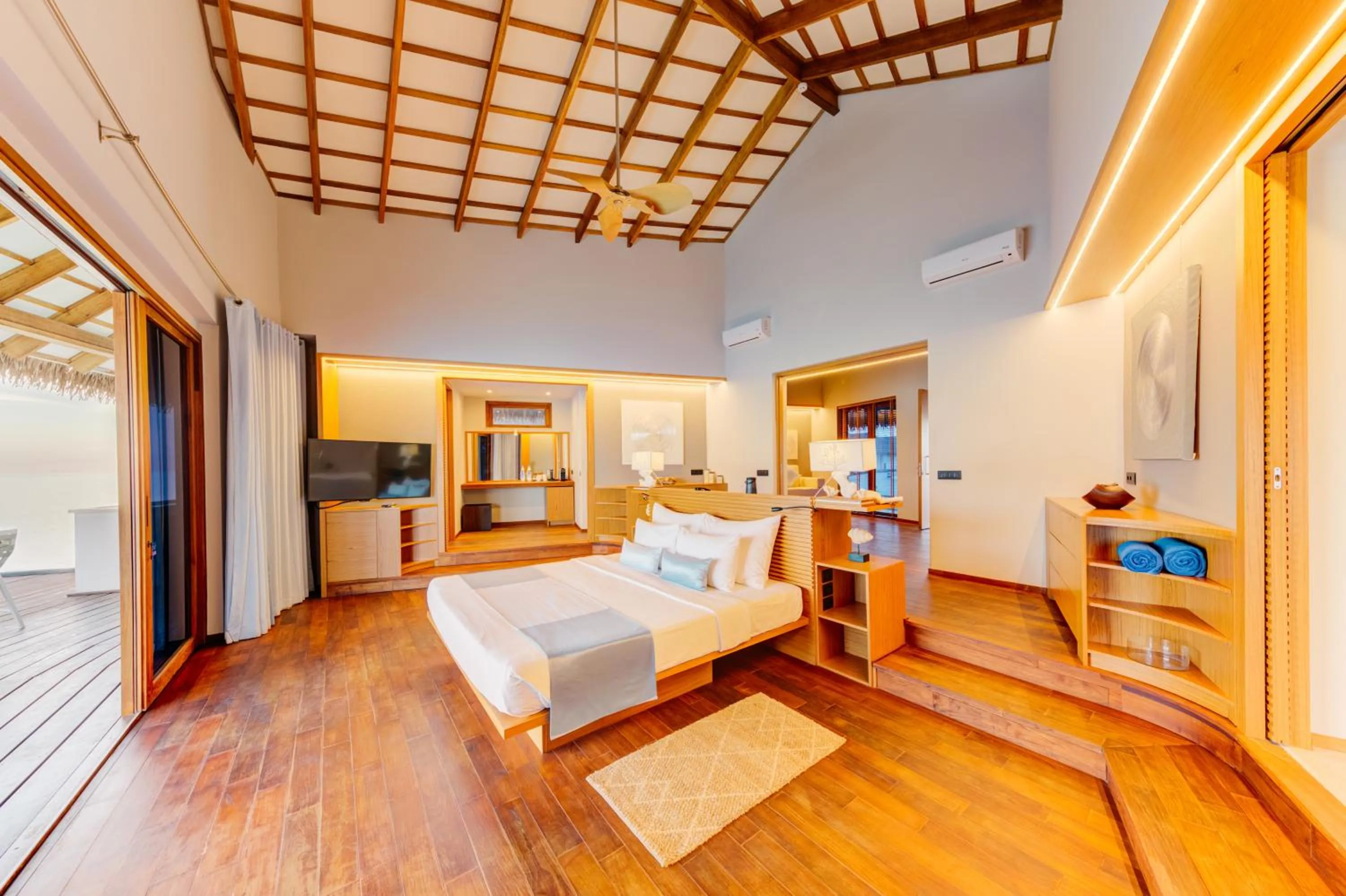 Photo of the whole room, Bed in Cinnamon Velifushi Maldives - Free One-Way Speedboat and 02 Kids Under 12 Stay & Dine Free
