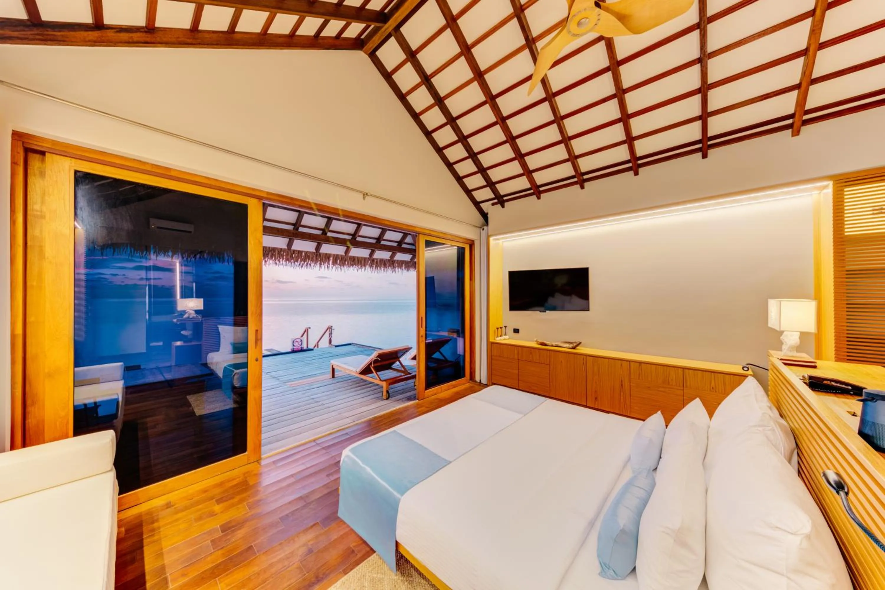 Photo of the whole room, Bed in Cinnamon Velifushi Maldives - Free One-Way Speedboat and 02 Kids Under 12 Stay & Dine Free
