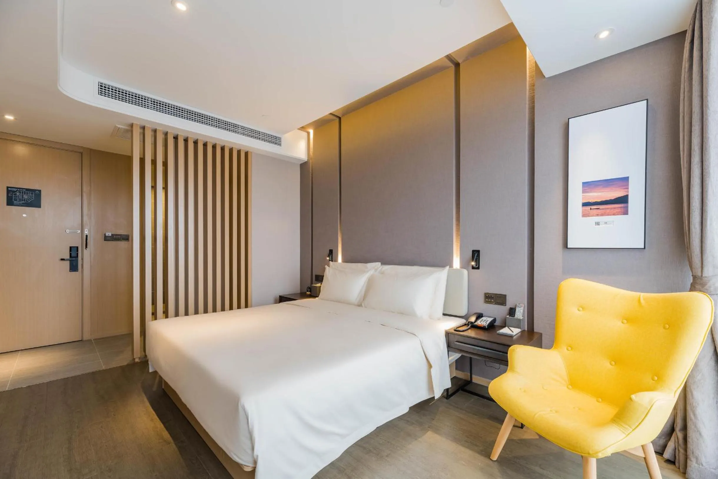 Bed in Atour Hotel Ningbo High-tech Zone Jiangnan Road