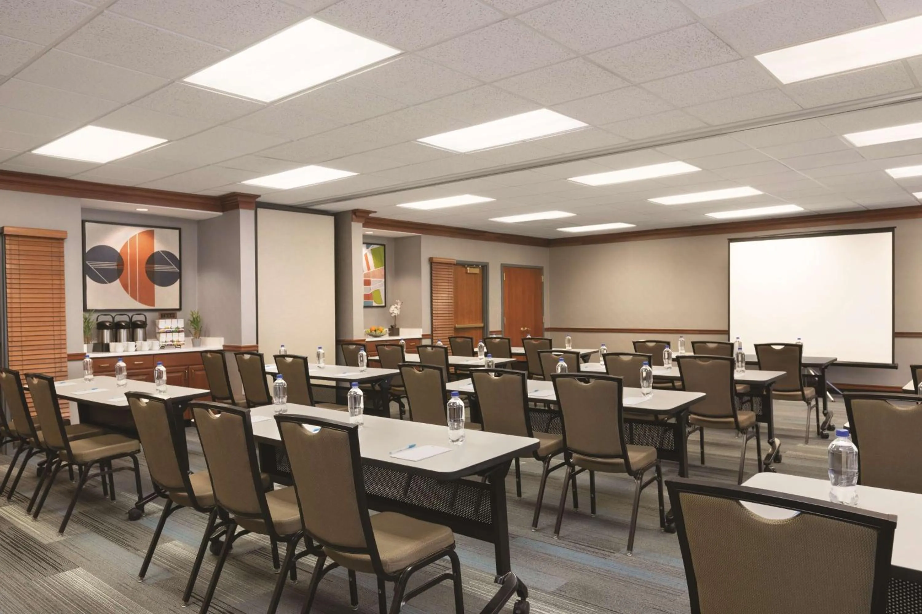 Meeting/conference room in Hyatt House Boston/Burlington