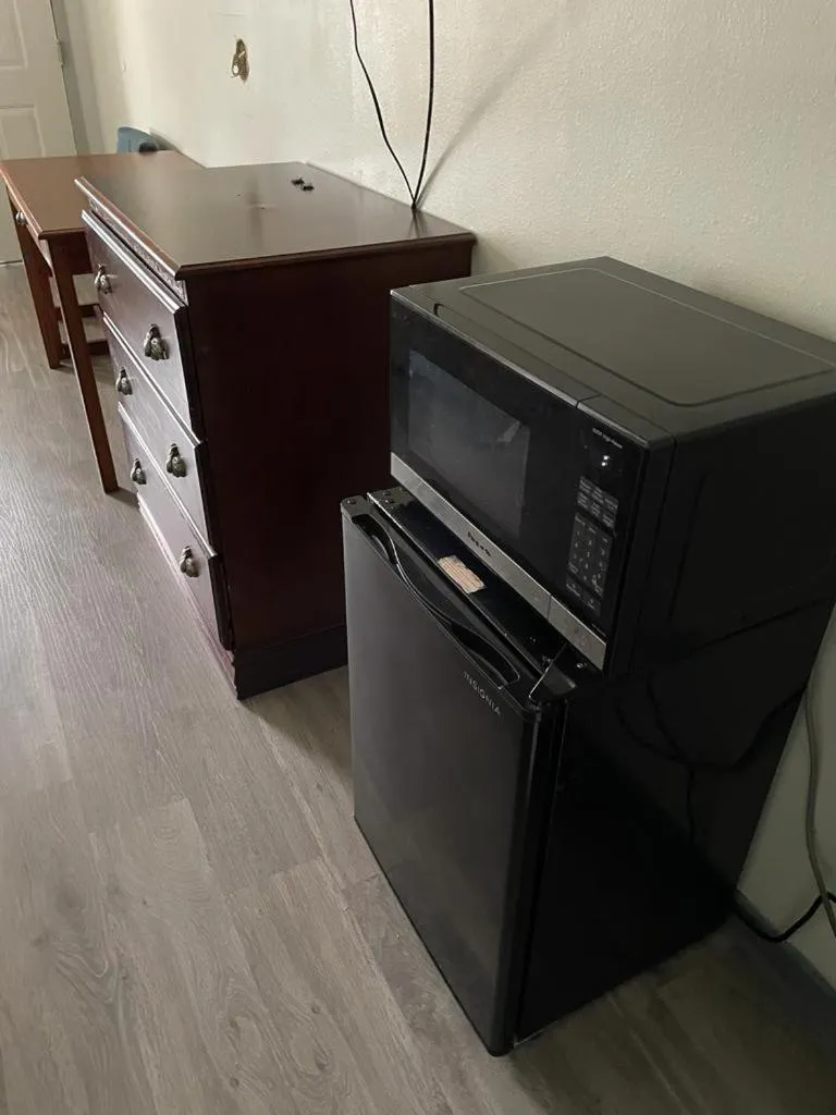 TV/Entertainment Center in Americas Best Value Inn & Suites Slidell