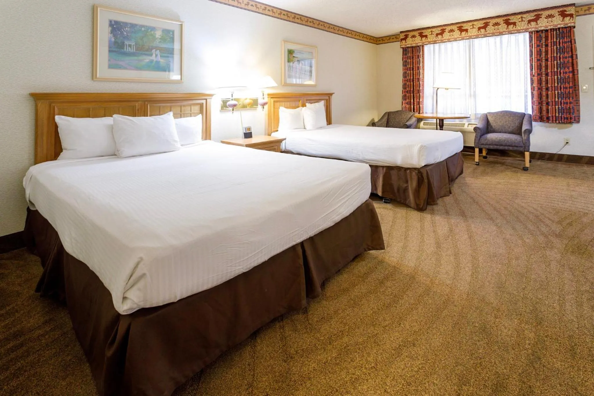 Bed in Gold Country Inn and Casino by Red Lion Hotels