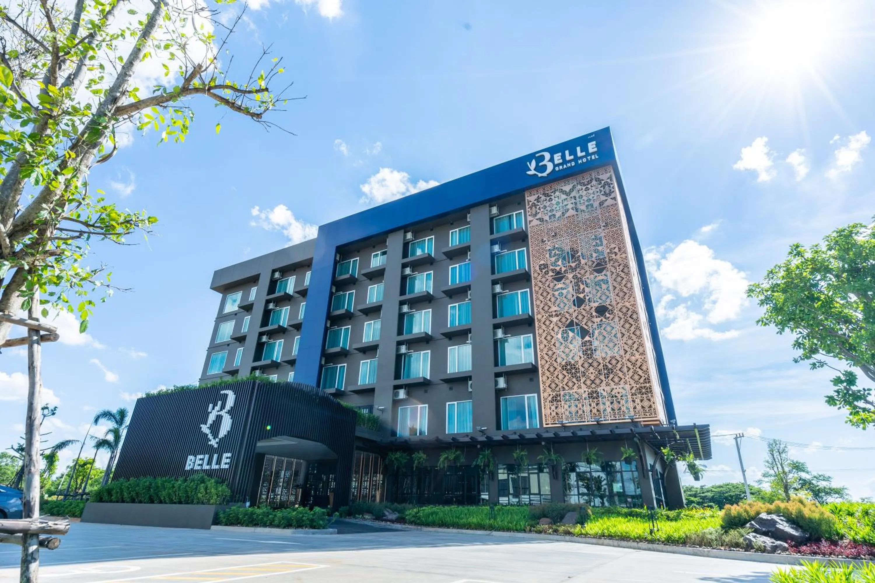 Property building in Belle Grand Hotel