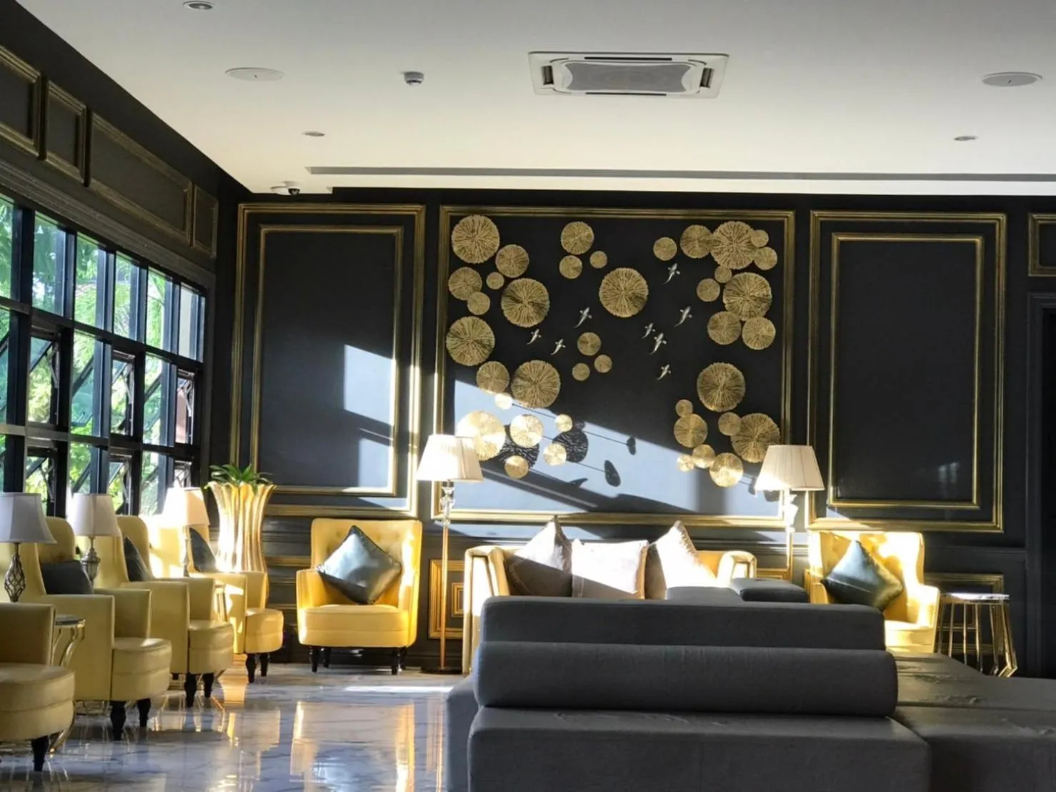 Lobby or reception in Belle Grand Hotel