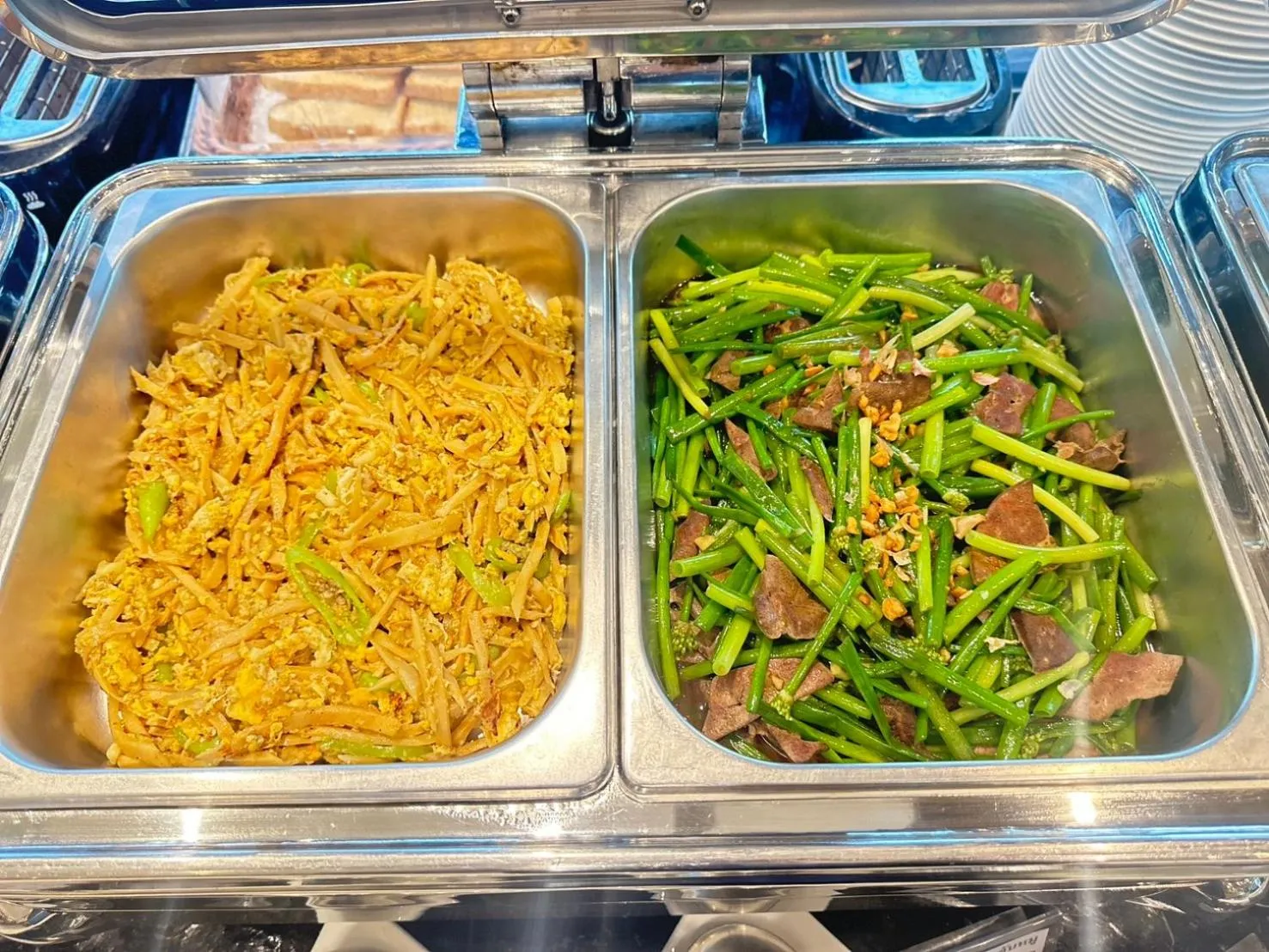 Buffet breakfast in Belle Grand Hotel