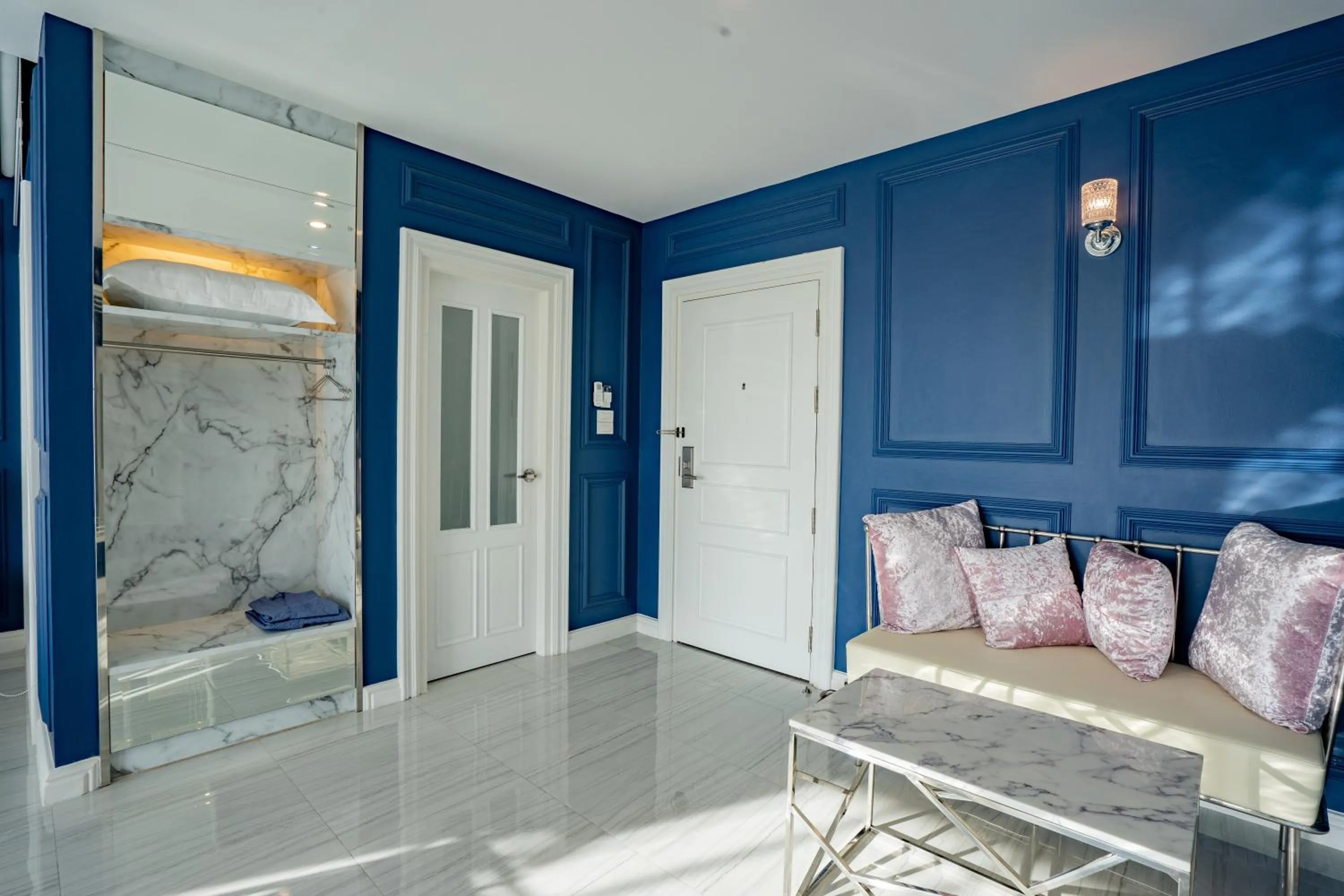 Living room in Belle Grand Hotel