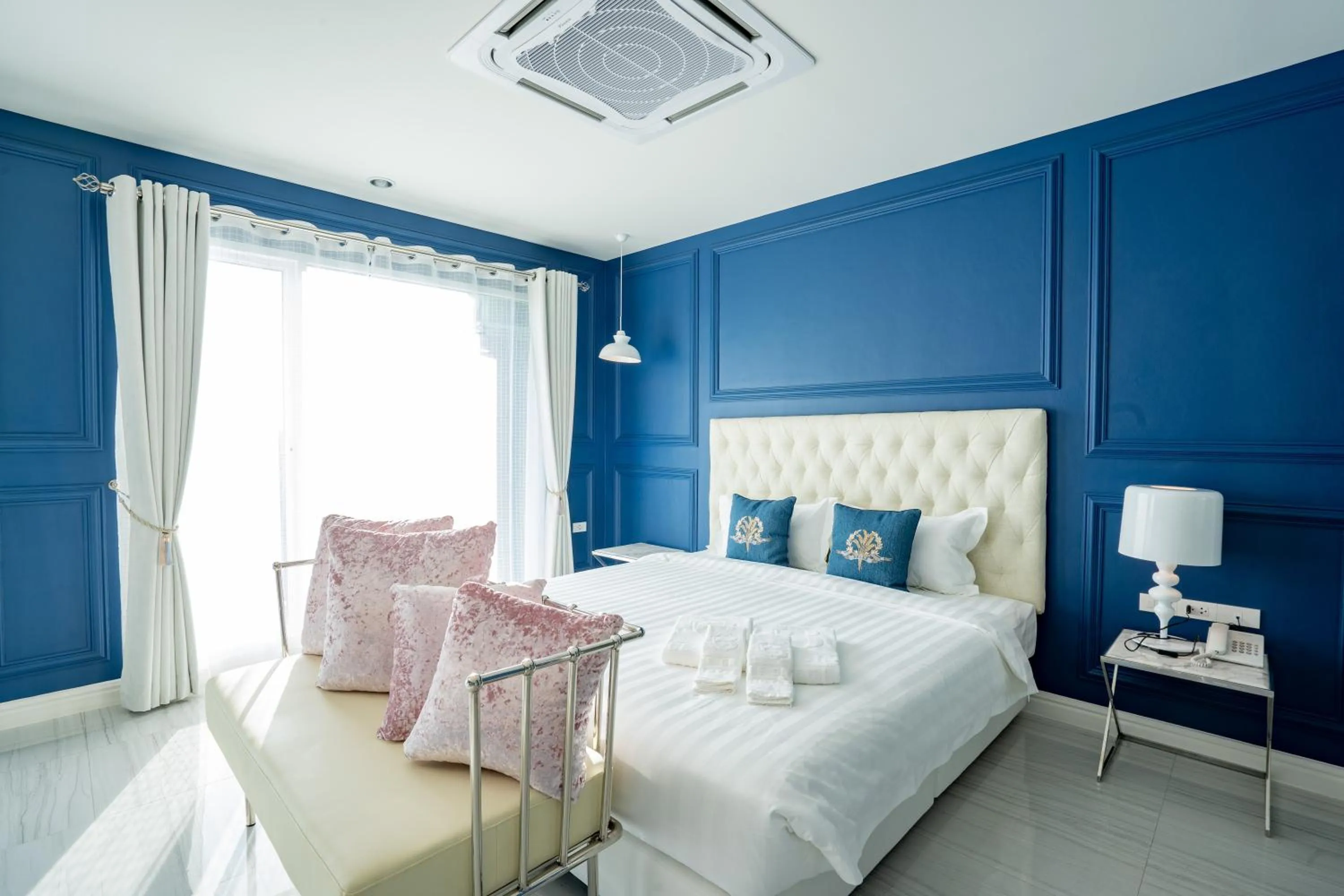 Bed in Belle Grand Hotel