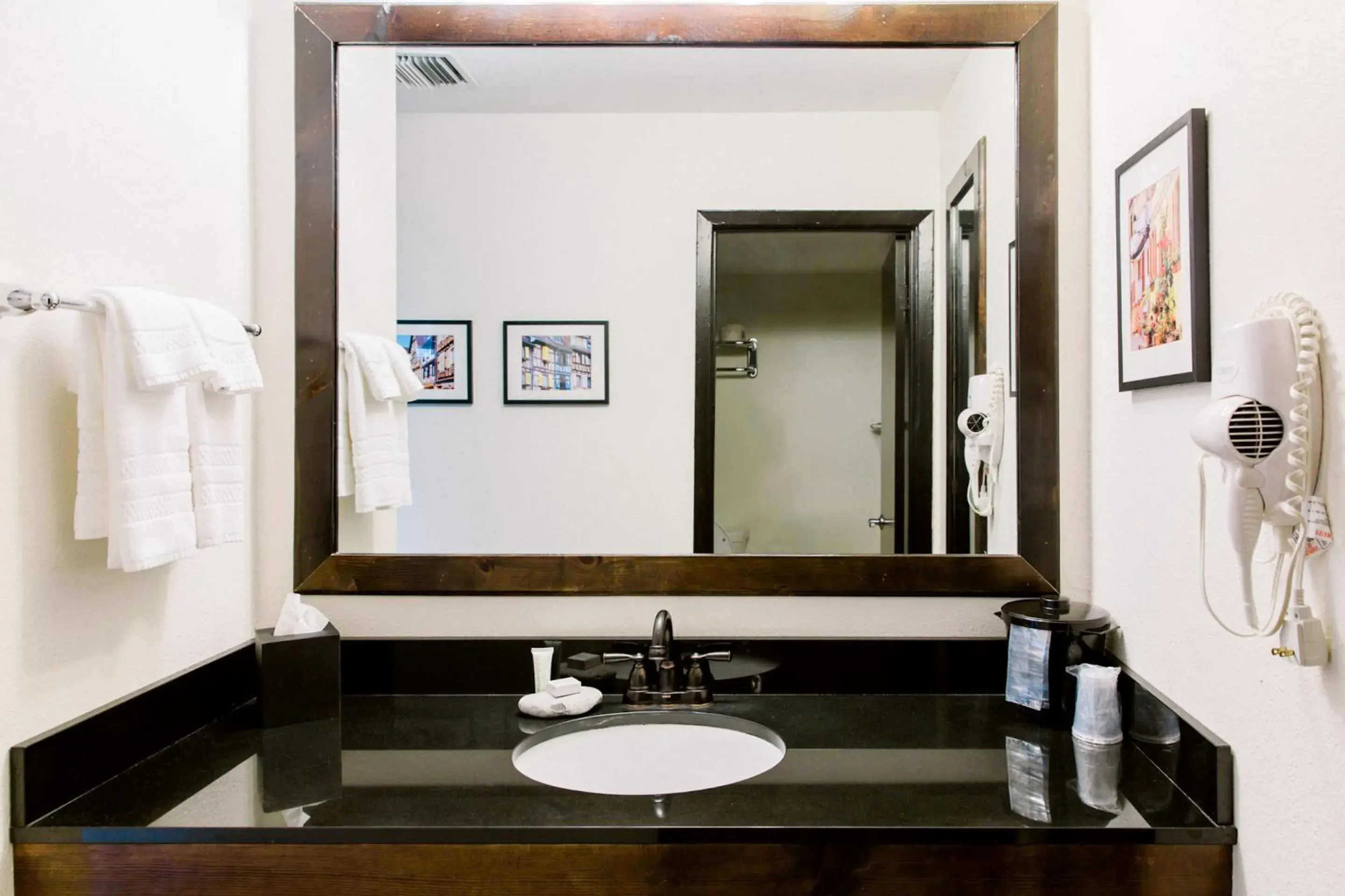 Bathroom in Hillside Boutique Hotel Bathroom in Hillside Boutique Hotel