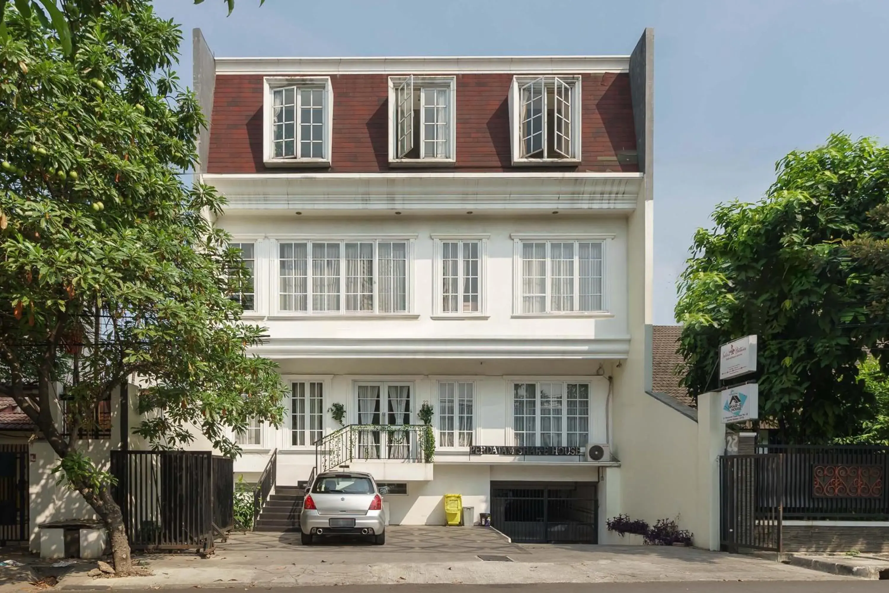 RedDoorz Syariah Plus near Pancoran 2 RedDoorz Syariah Plus near Pancoran 2